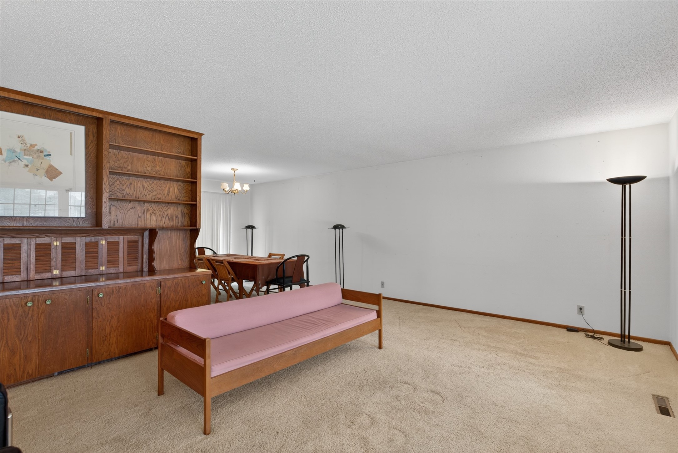 1814 Duff Avenue Property Photo 4