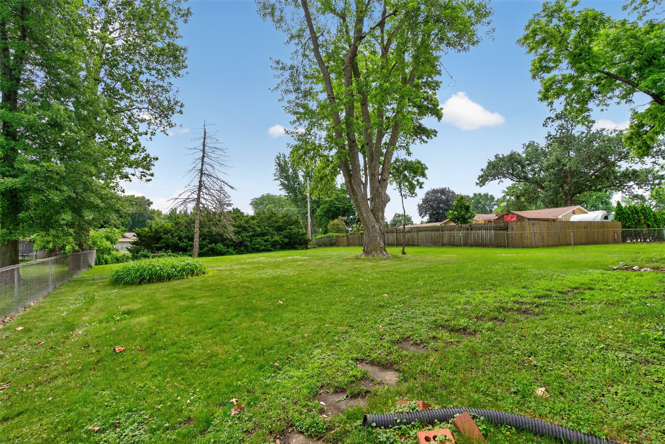 1814 Duff Avenue Property Photo 22