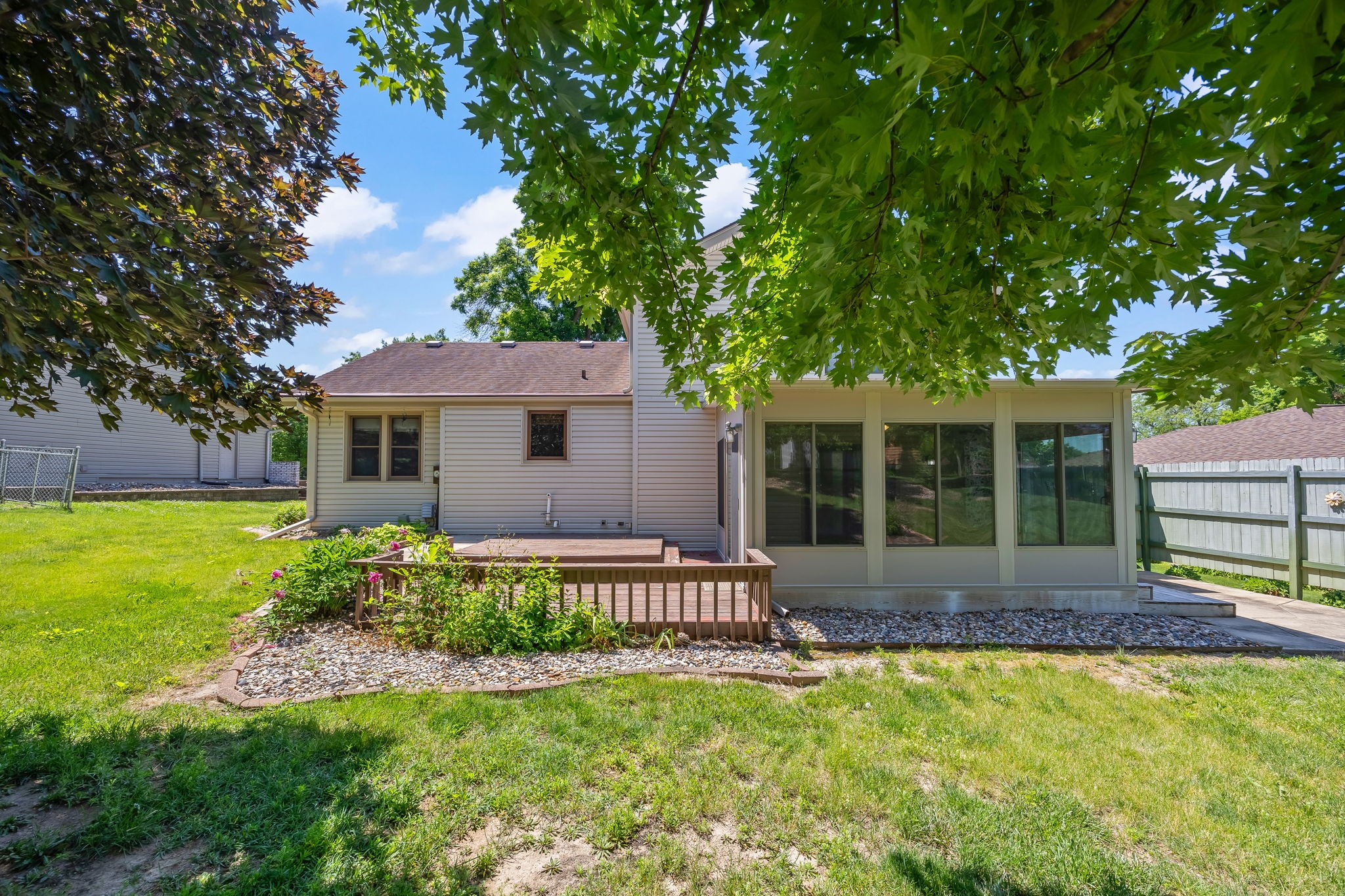 2611 Thornton Avenue Property Photo 5