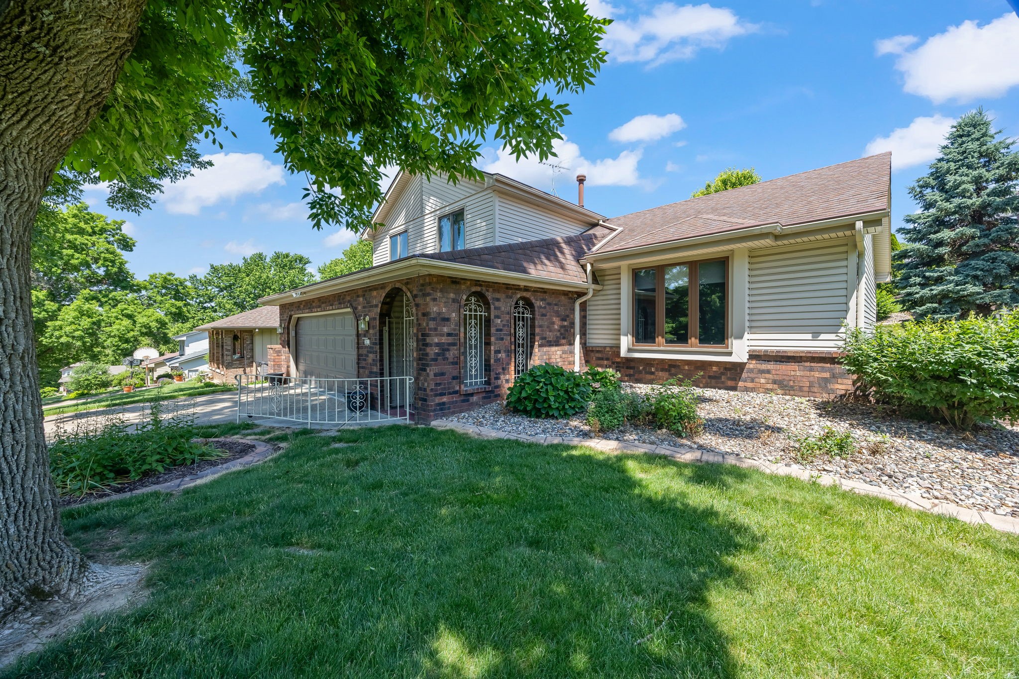 2611 Thornton Avenue Property Photo 7