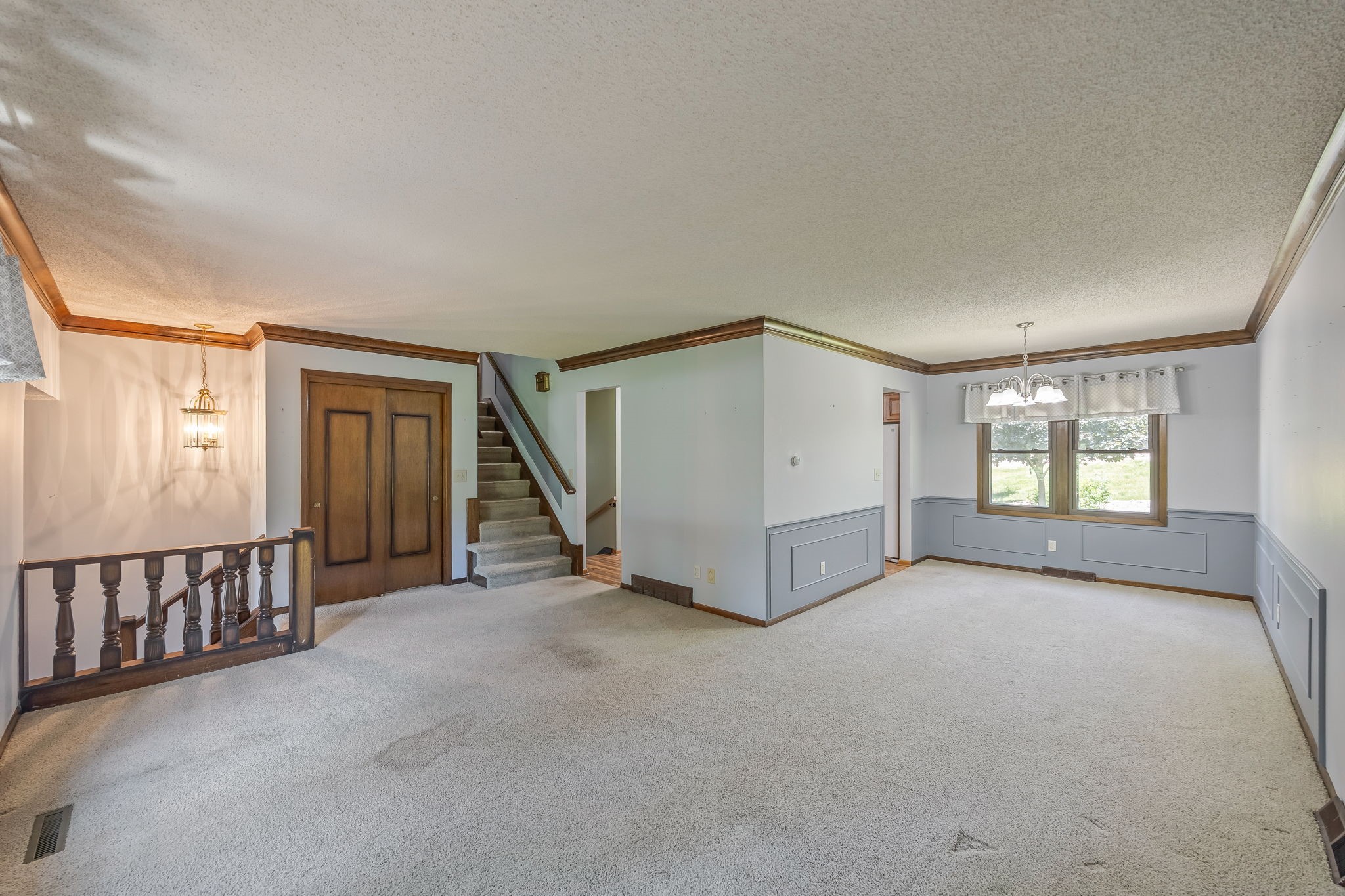 2611 Thornton Avenue Property Photo 12