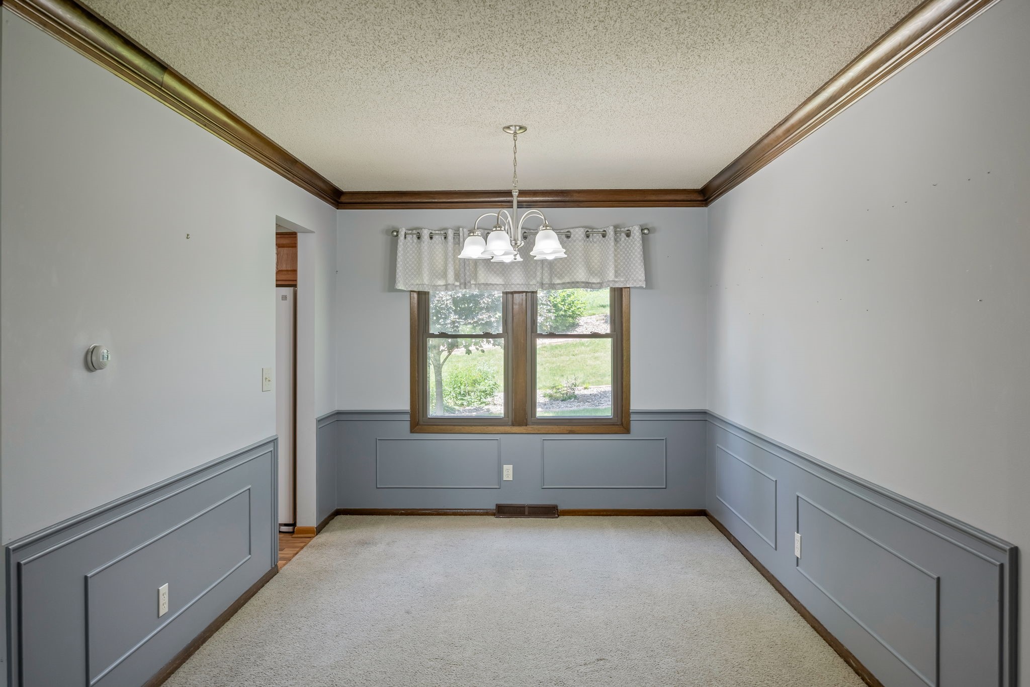2611 Thornton Avenue Property Photo 13