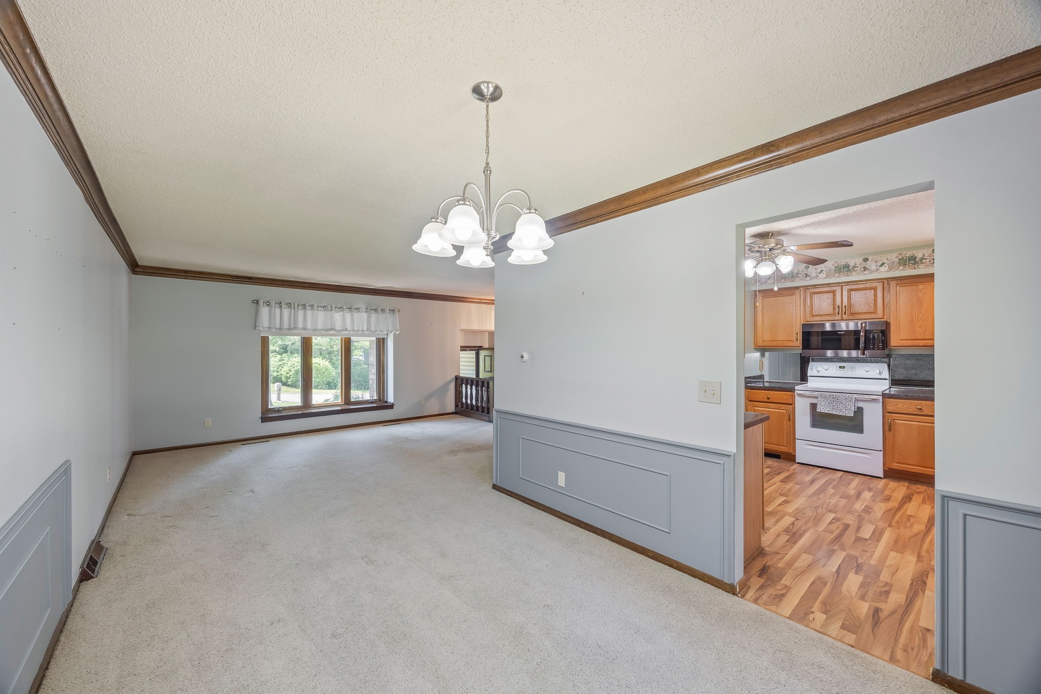 2611 Thornton Avenue Property Photo 14