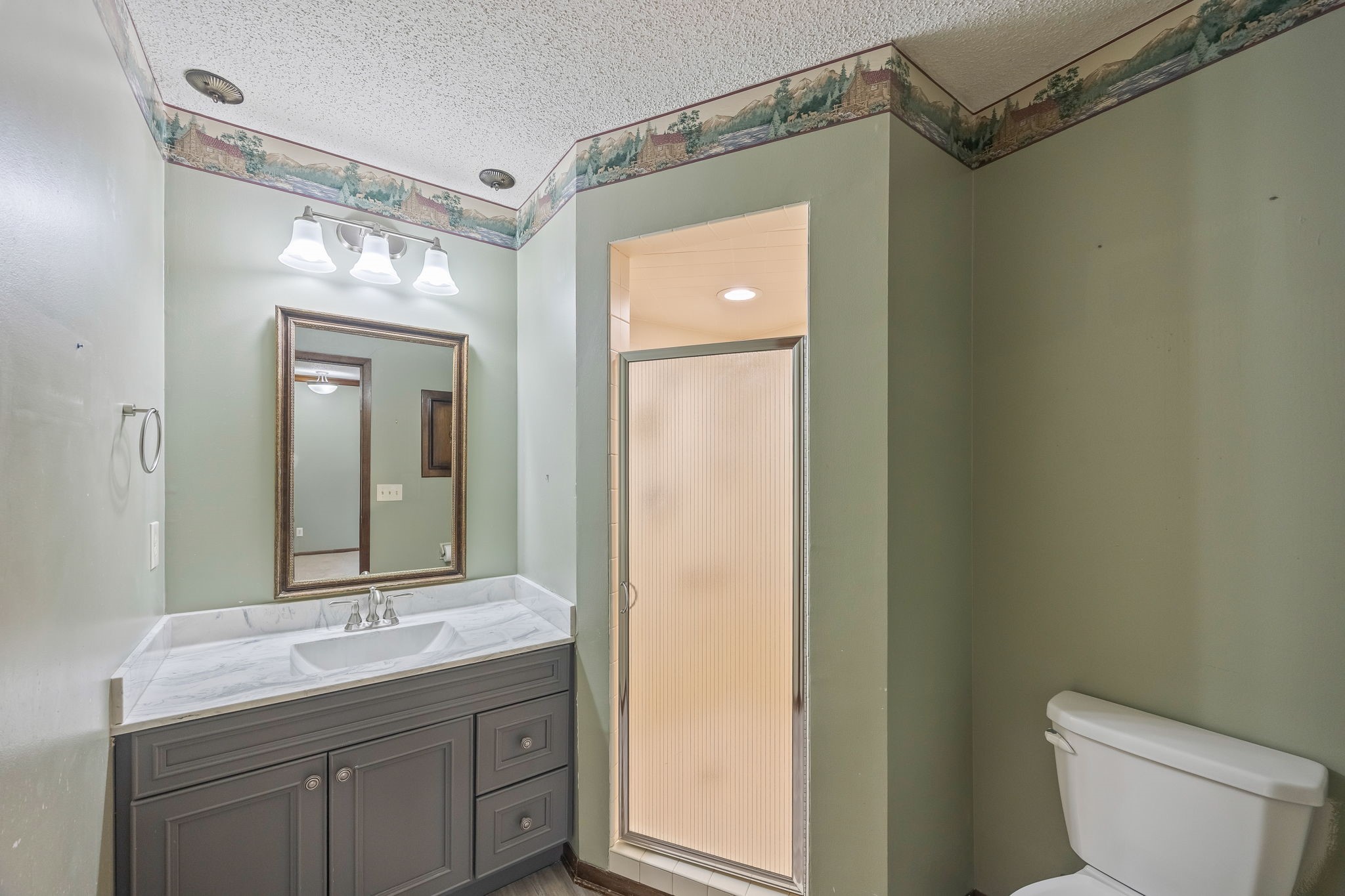 2611 Thornton Avenue Property Photo 24