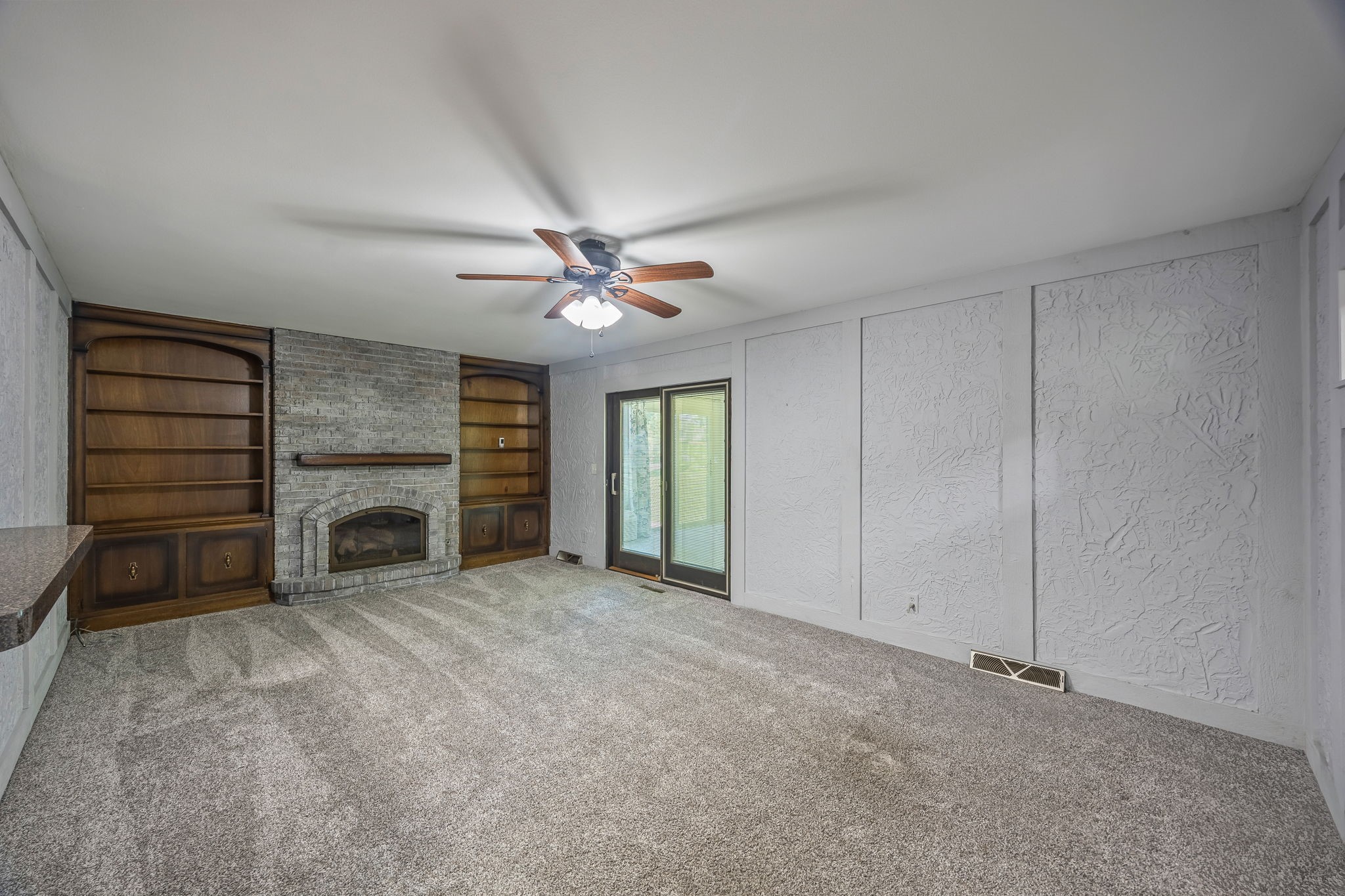 2611 Thornton Avenue Property Photo 25