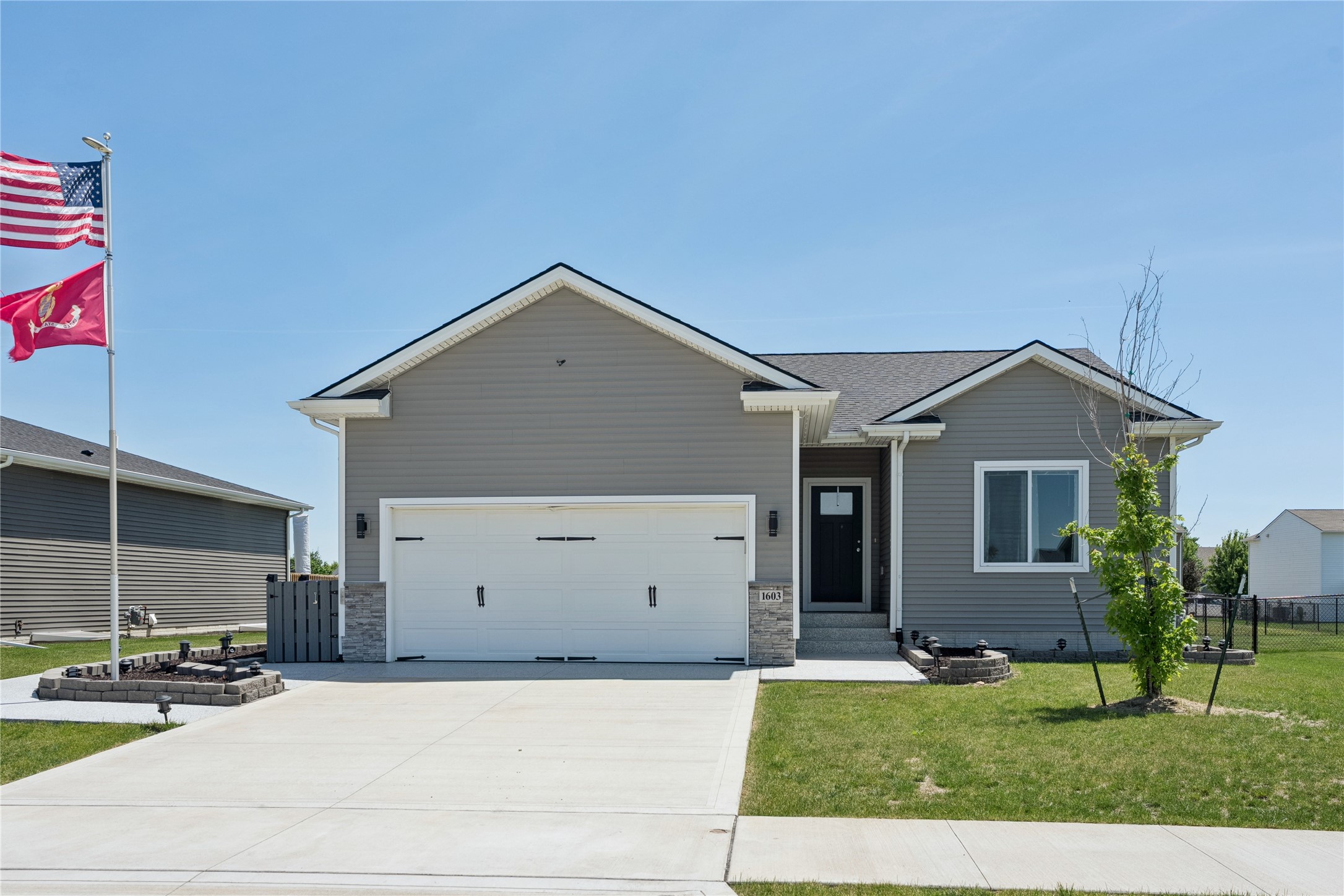 1603 E Franklin Avenue Property Photo 1