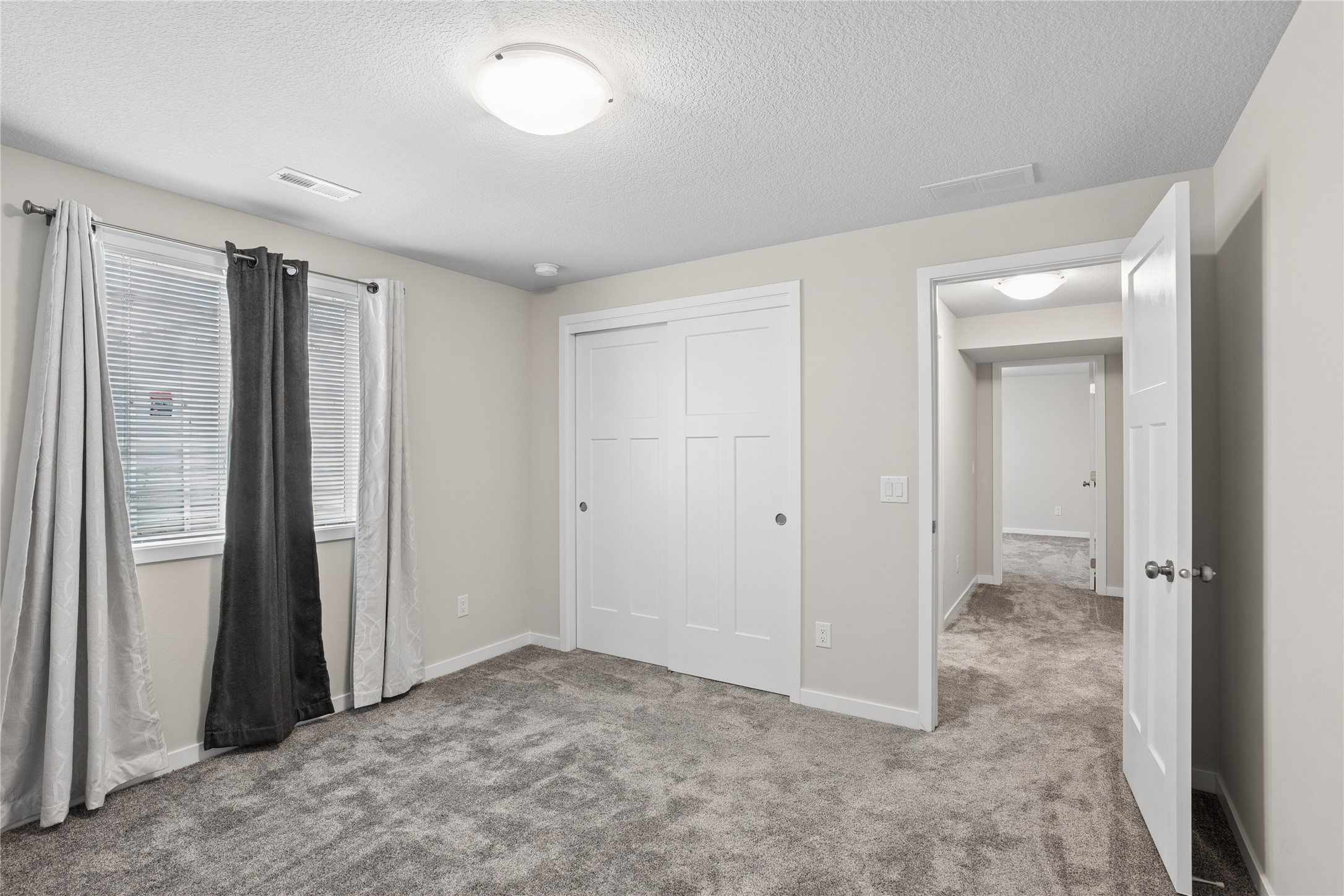 1603 E Franklin Avenue Property Photo 18