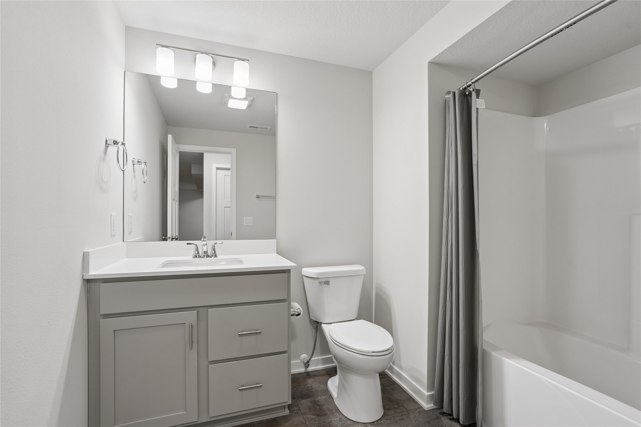 1603 E Franklin Avenue Property Photo 20