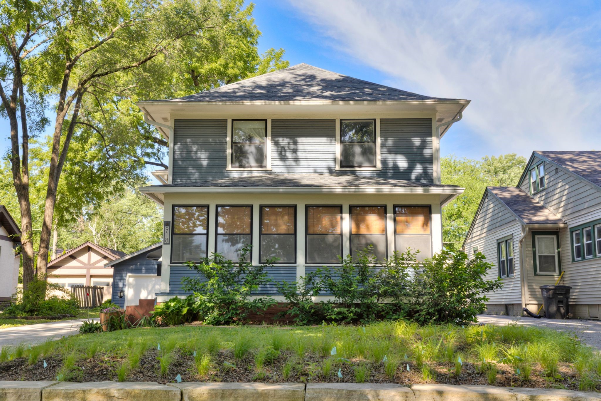 918 39th Street Property Photo 3