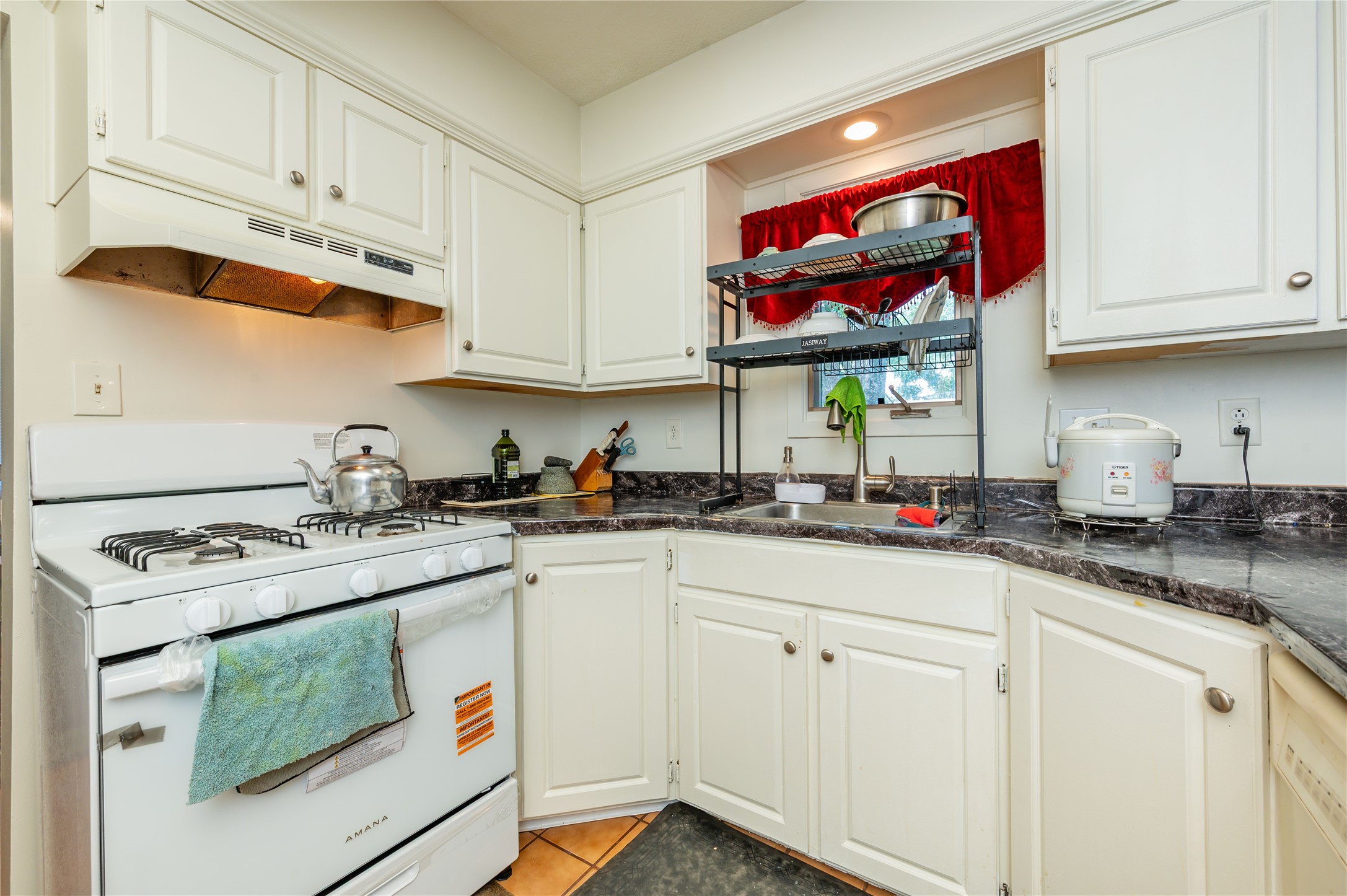 8505 Ridgemont Drive Property Photo 5
