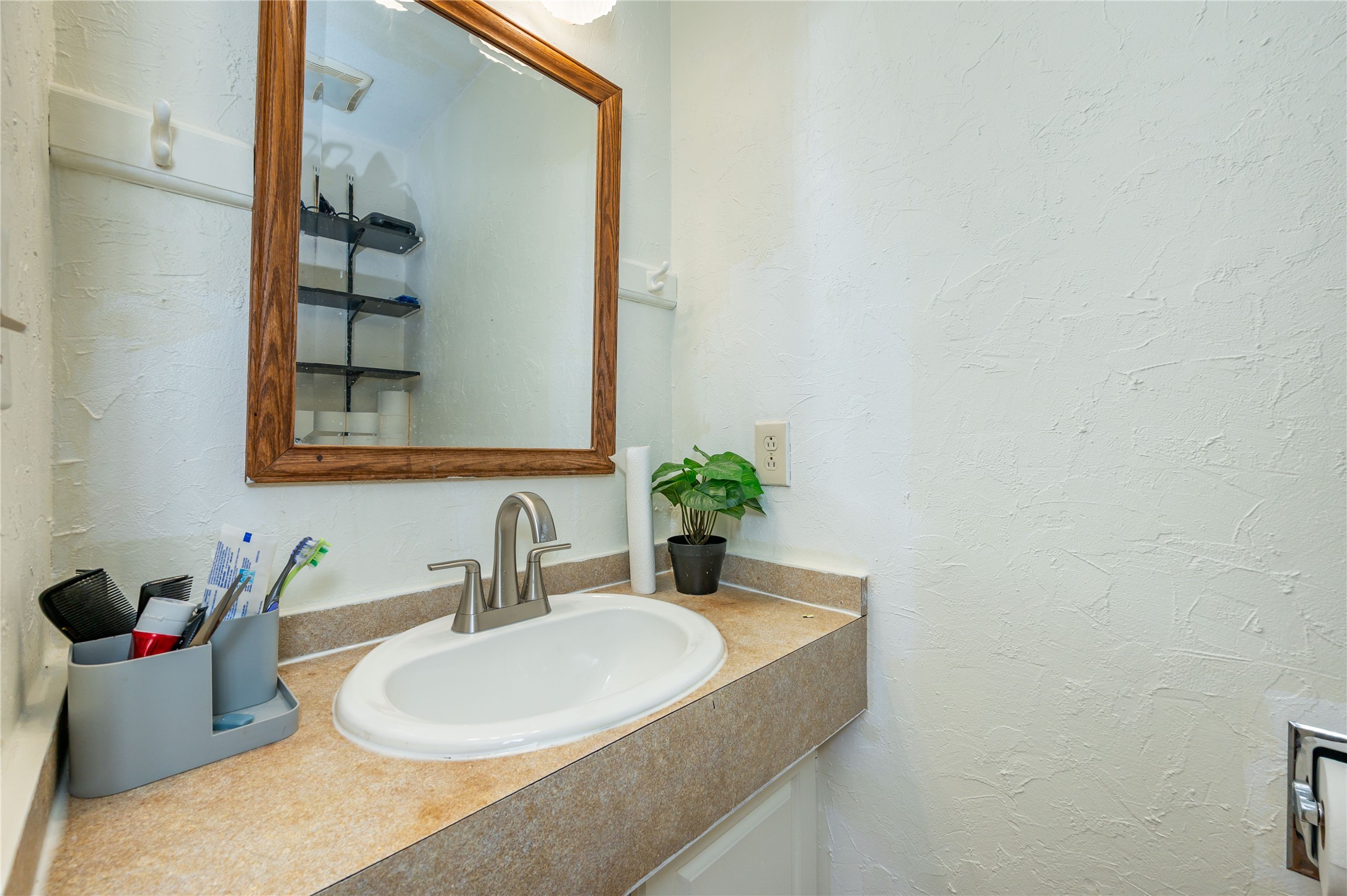 8505 Ridgemont Drive Property Photo 9