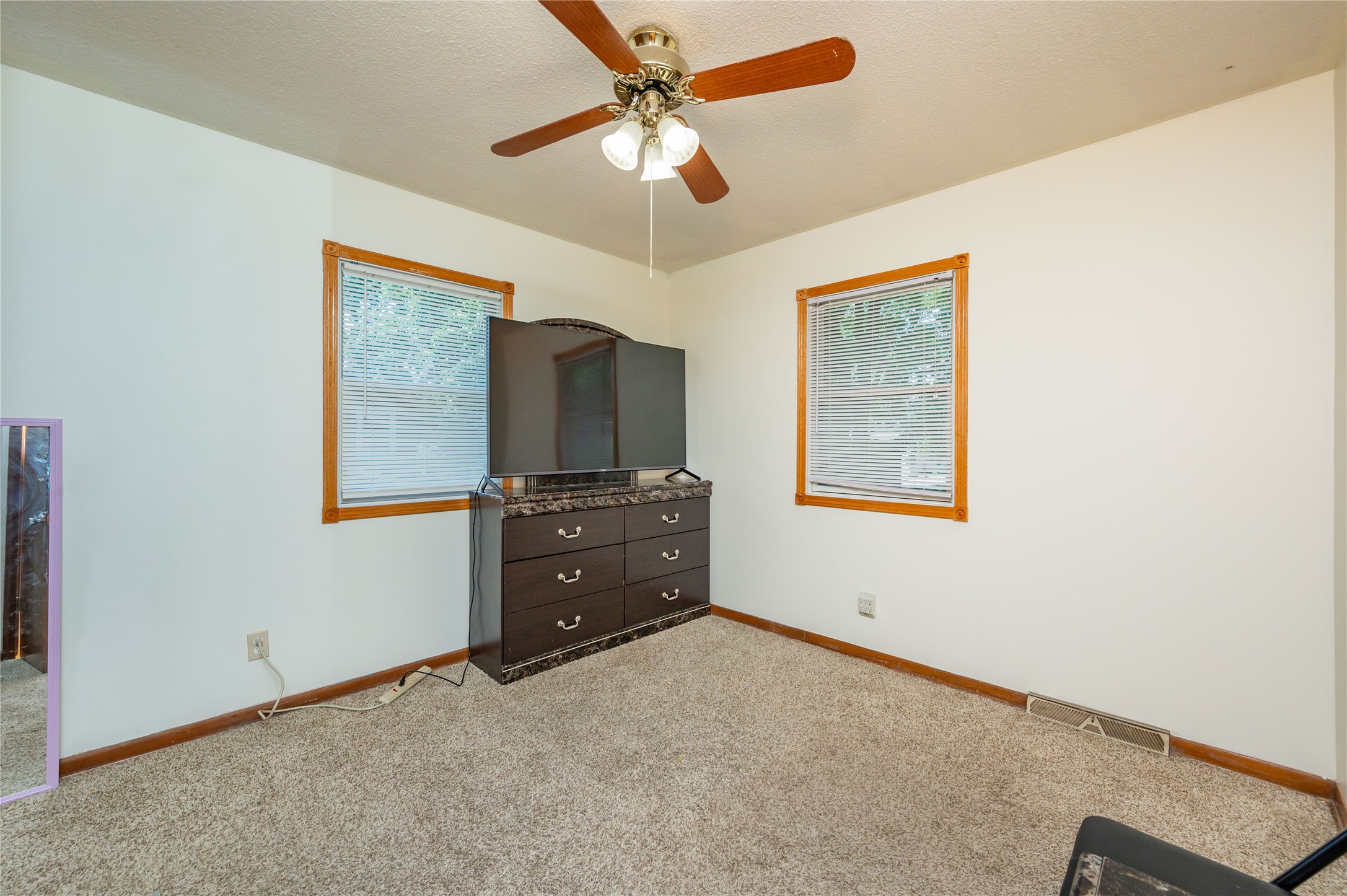 8505 Ridgemont Drive Property Photo 11