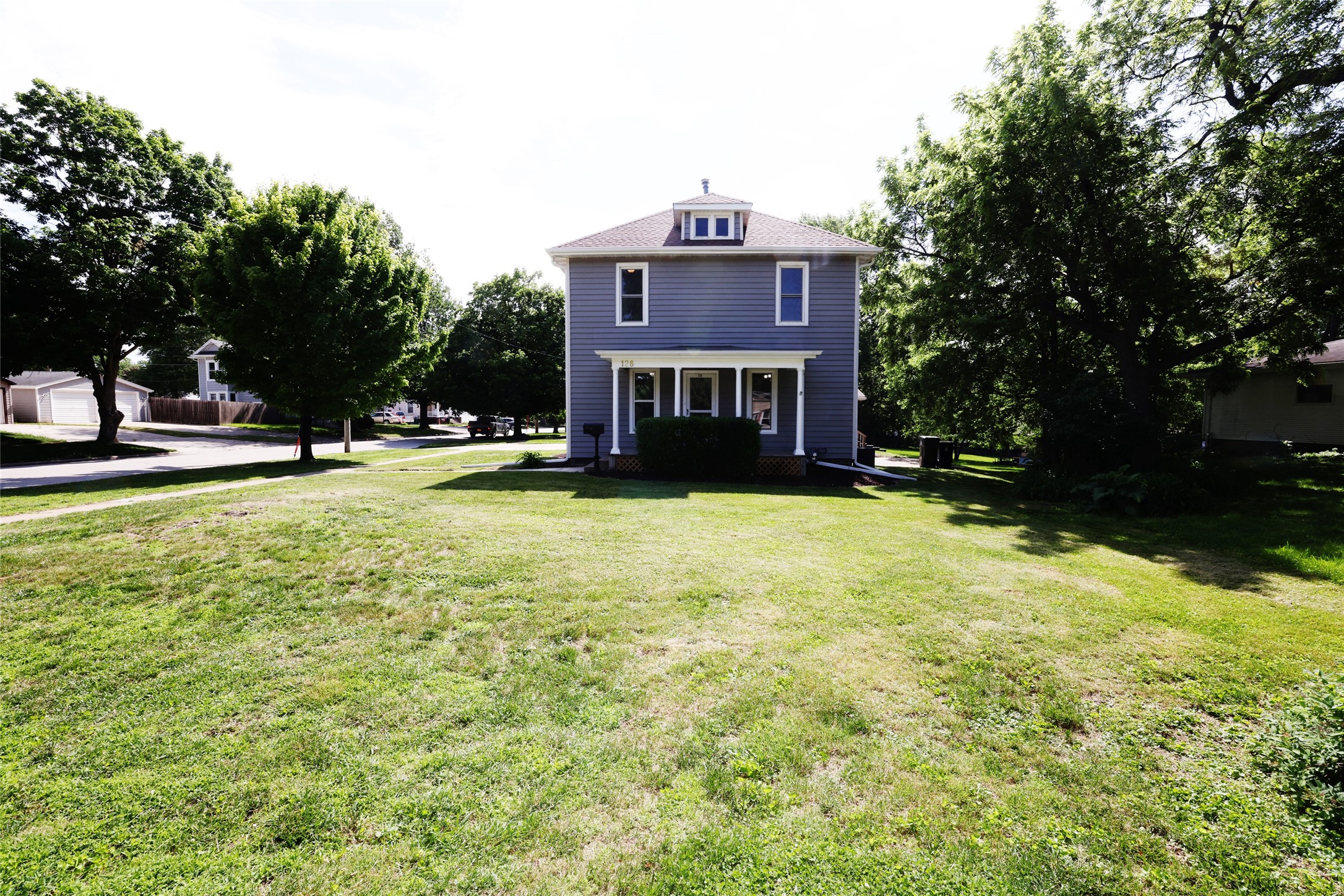 128 Monona Street Property Photo 1