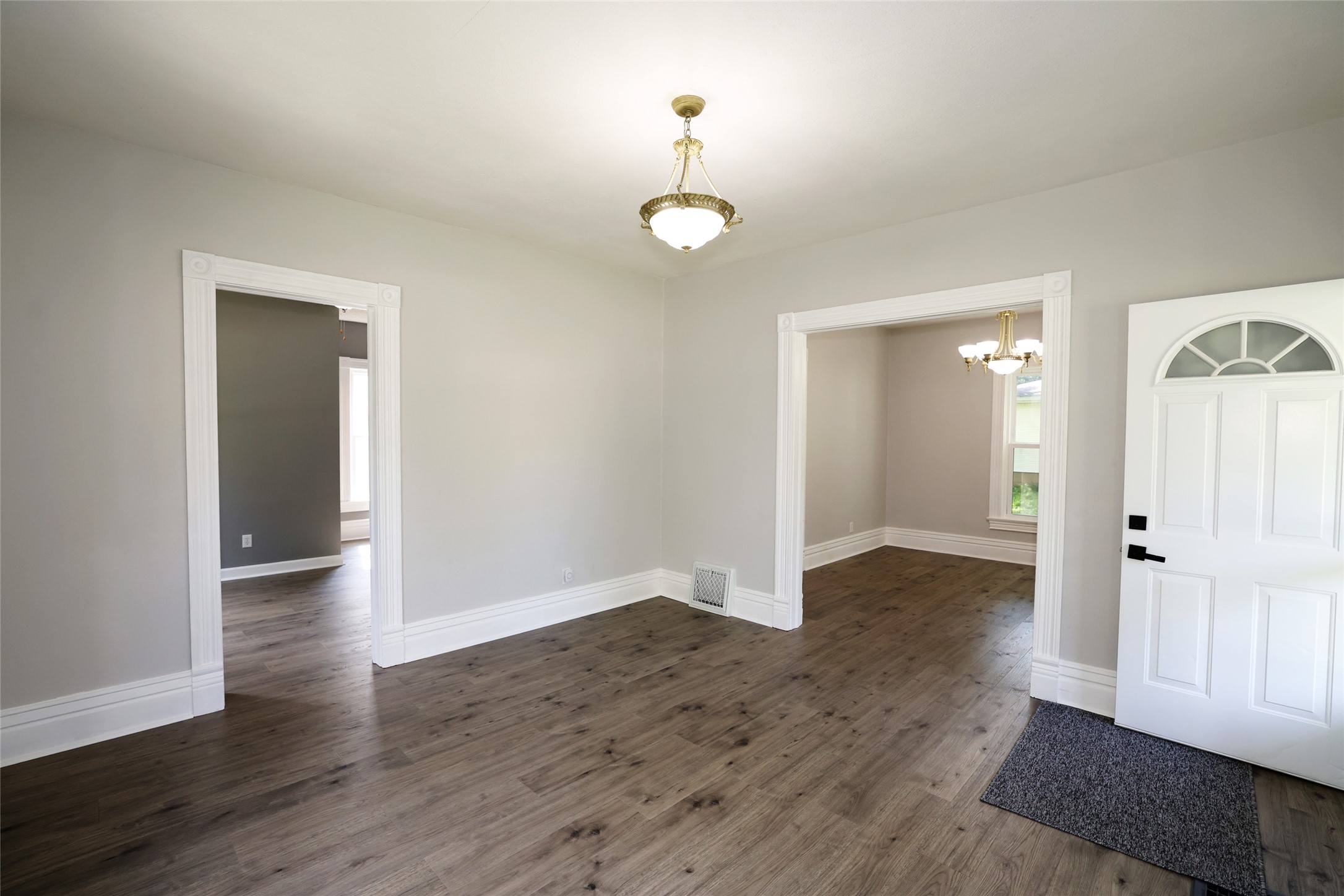 128 Monona Street Property Photo 8