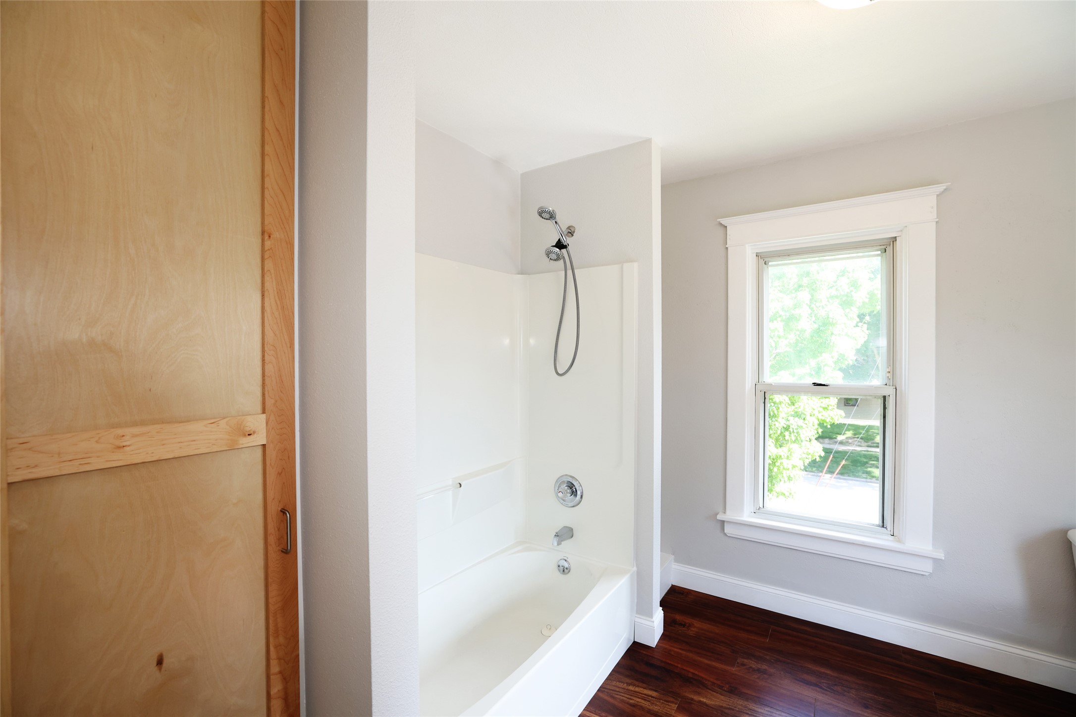 128 Monona Street Property Photo 22