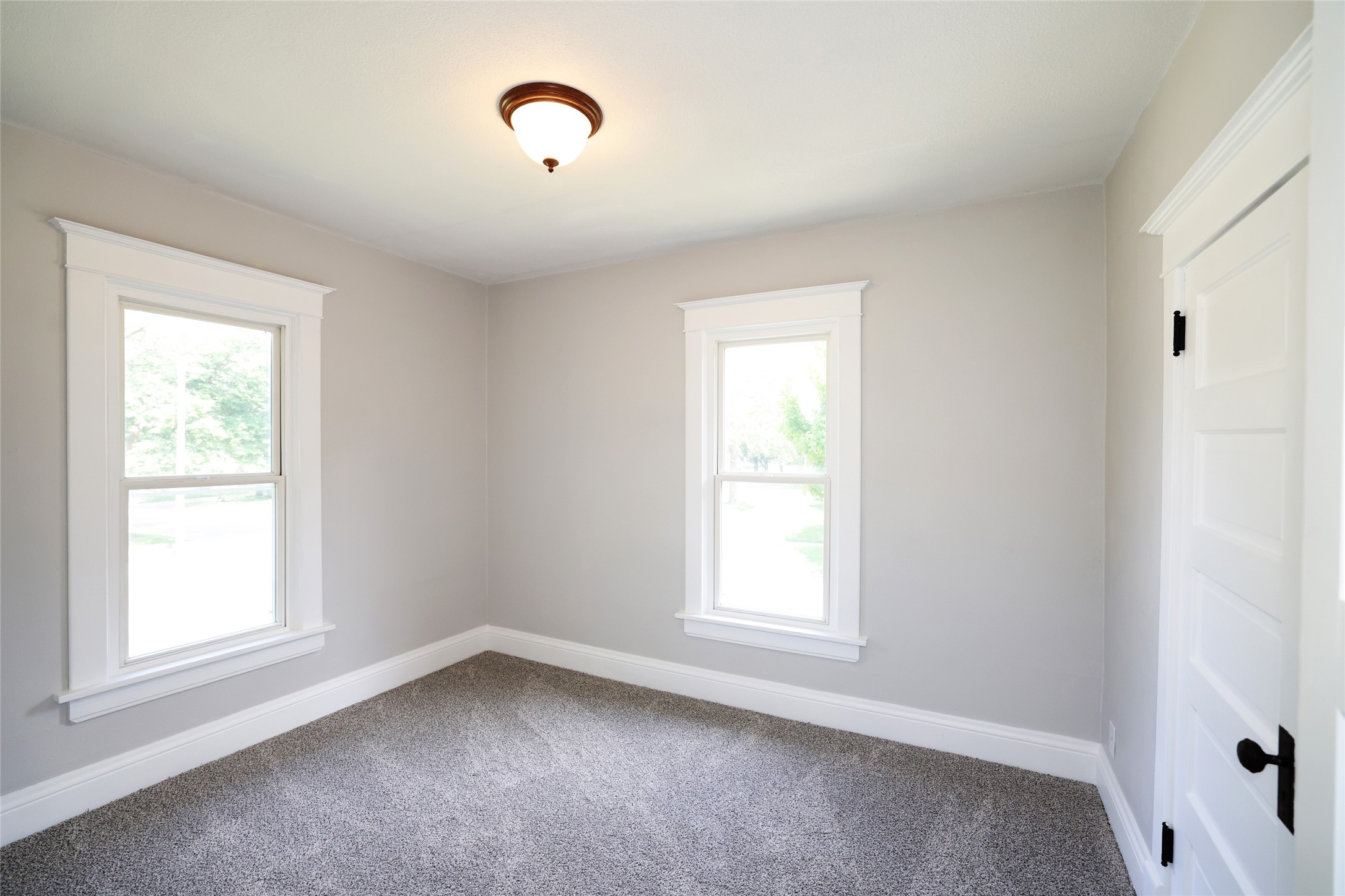 128 Monona Street Property Photo 28