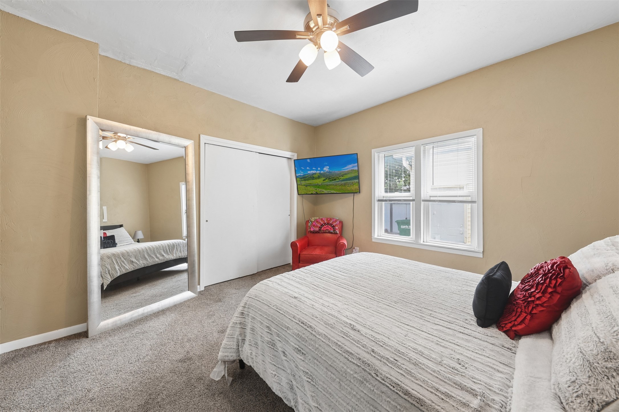 101 3rd Street Ne Property Photo 11