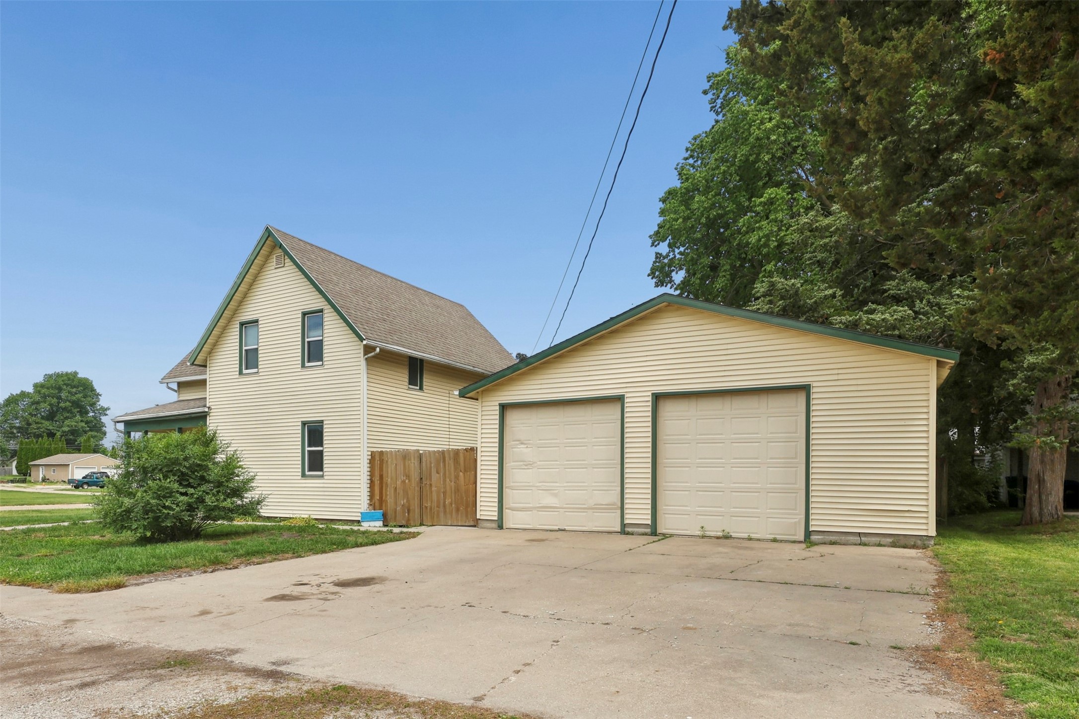 101 3rd Street Ne Property Photo 22