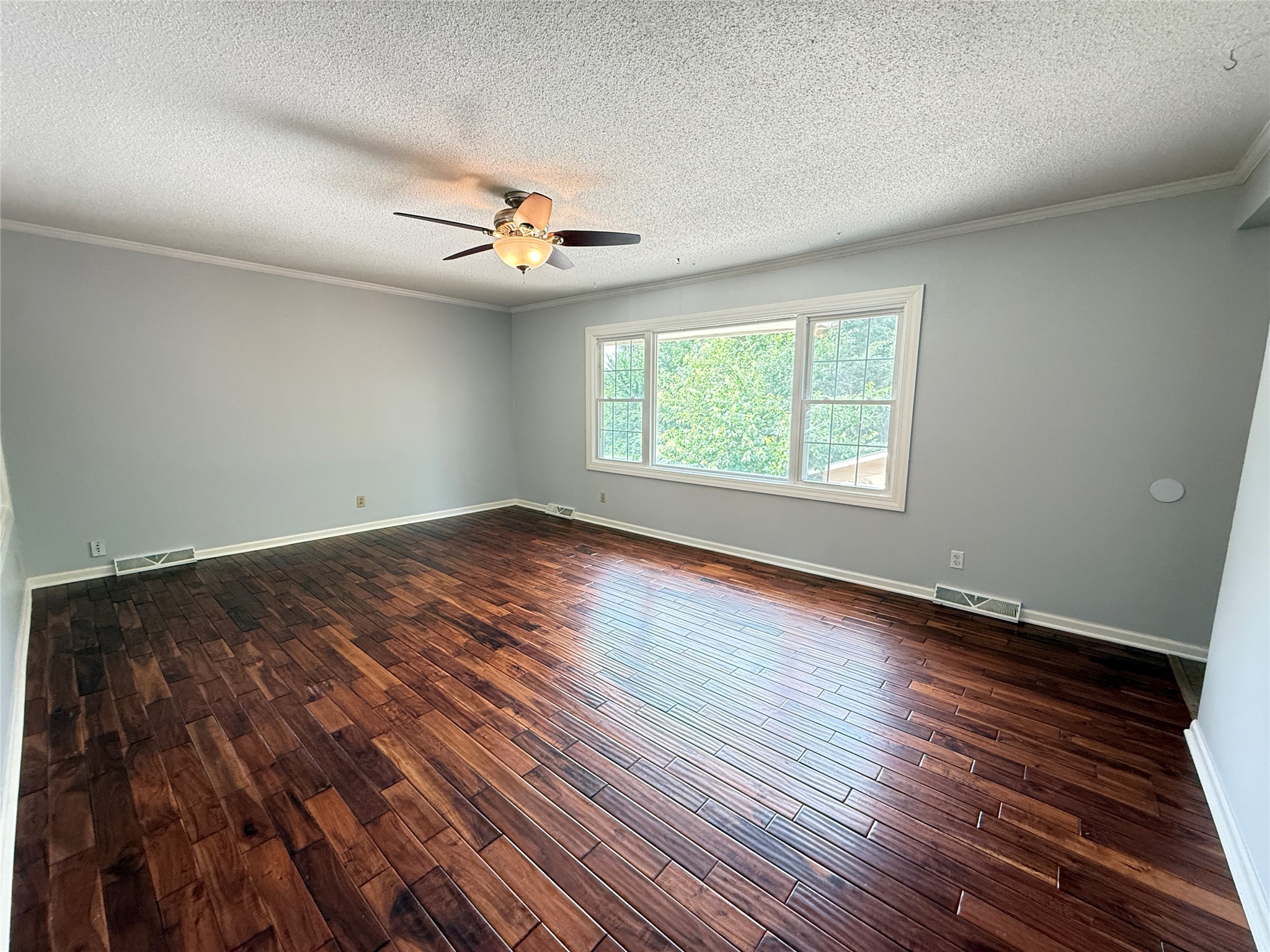 234 58th Street Property Photo 4