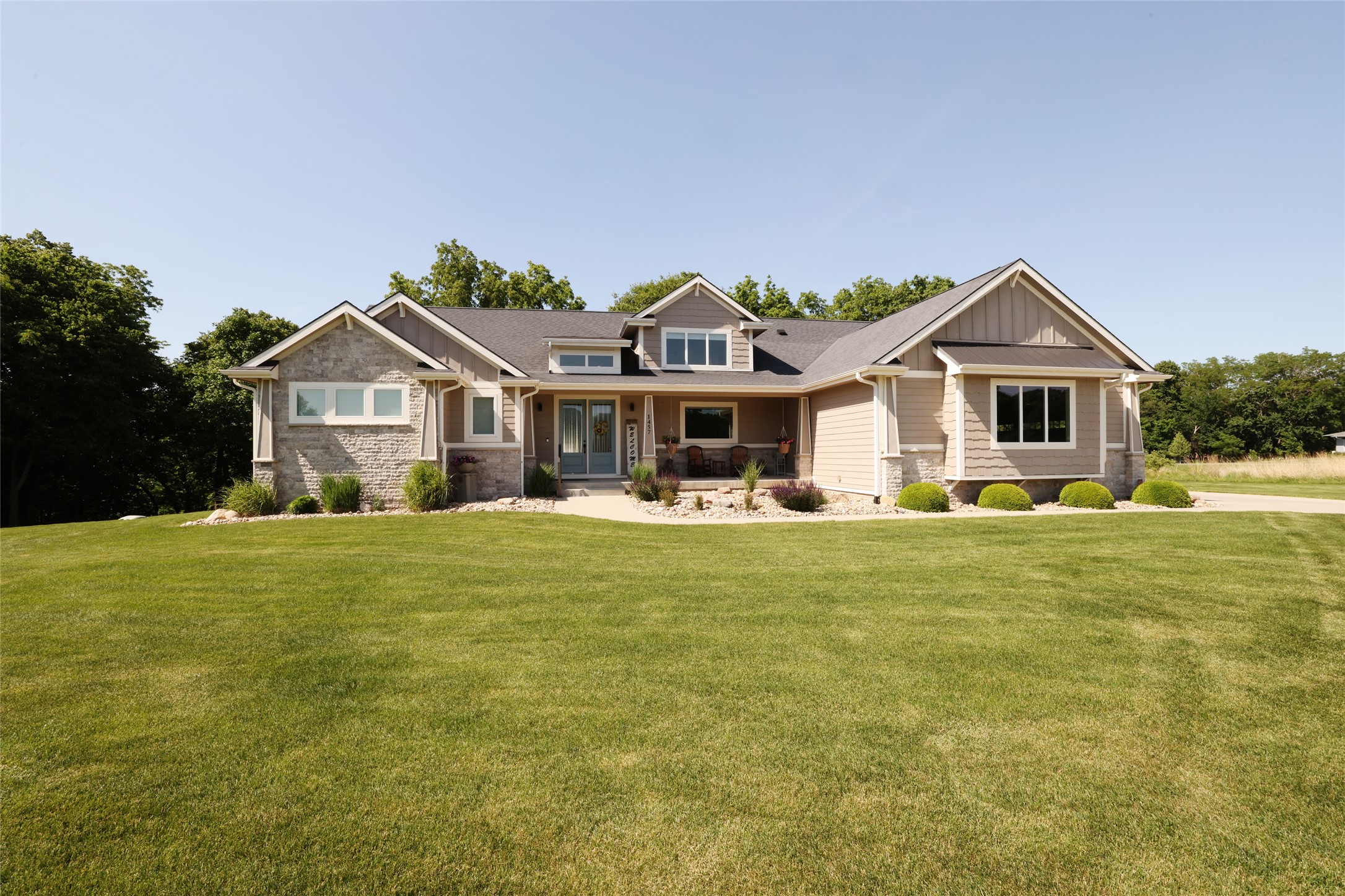 Picture of 1457 Nakota Place