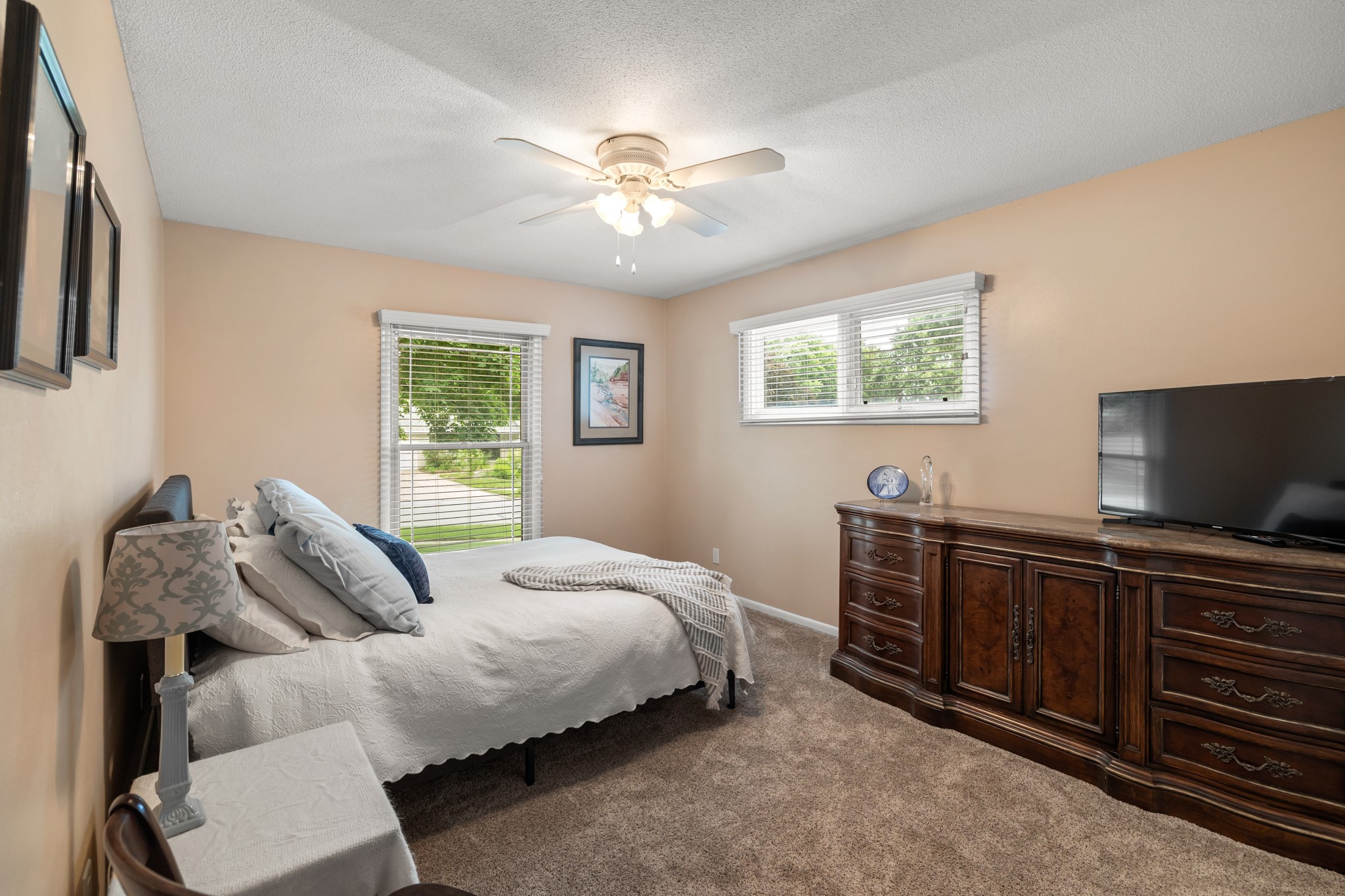 1229 Nw 94th Court Property Photo 17