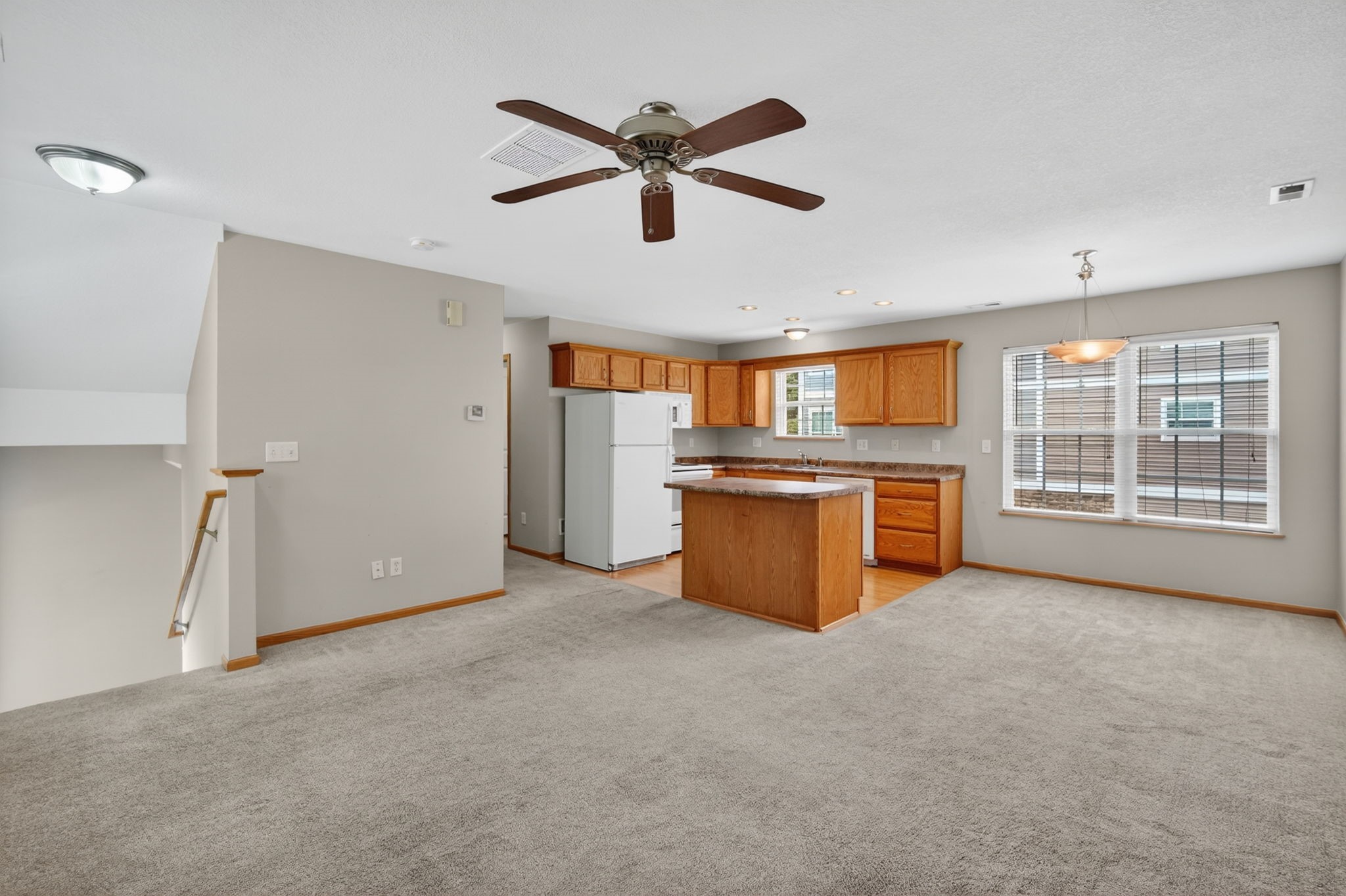 15218 Greenbelt Drive Property Photo 7