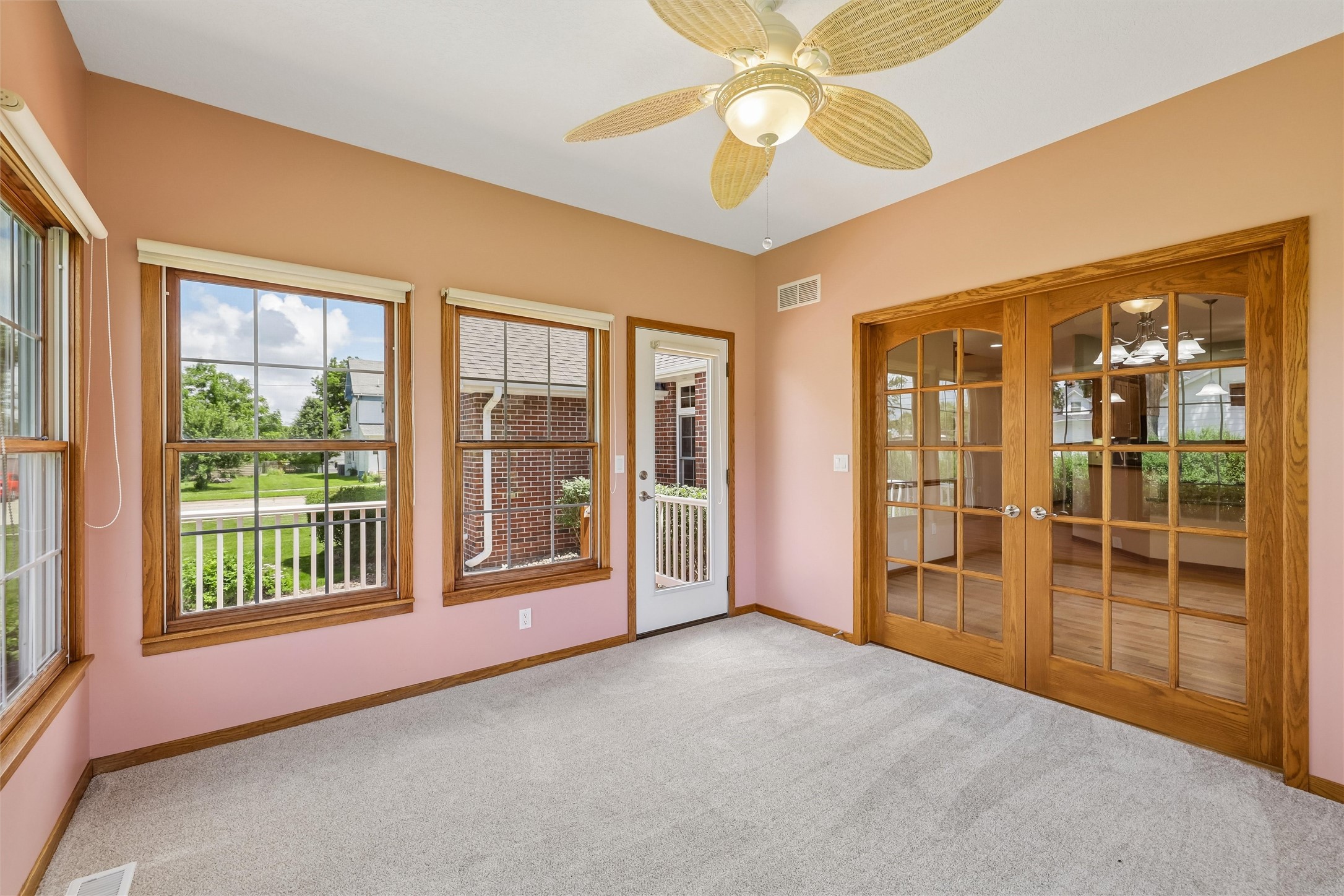 904 Cottage Street Property Photo 17
