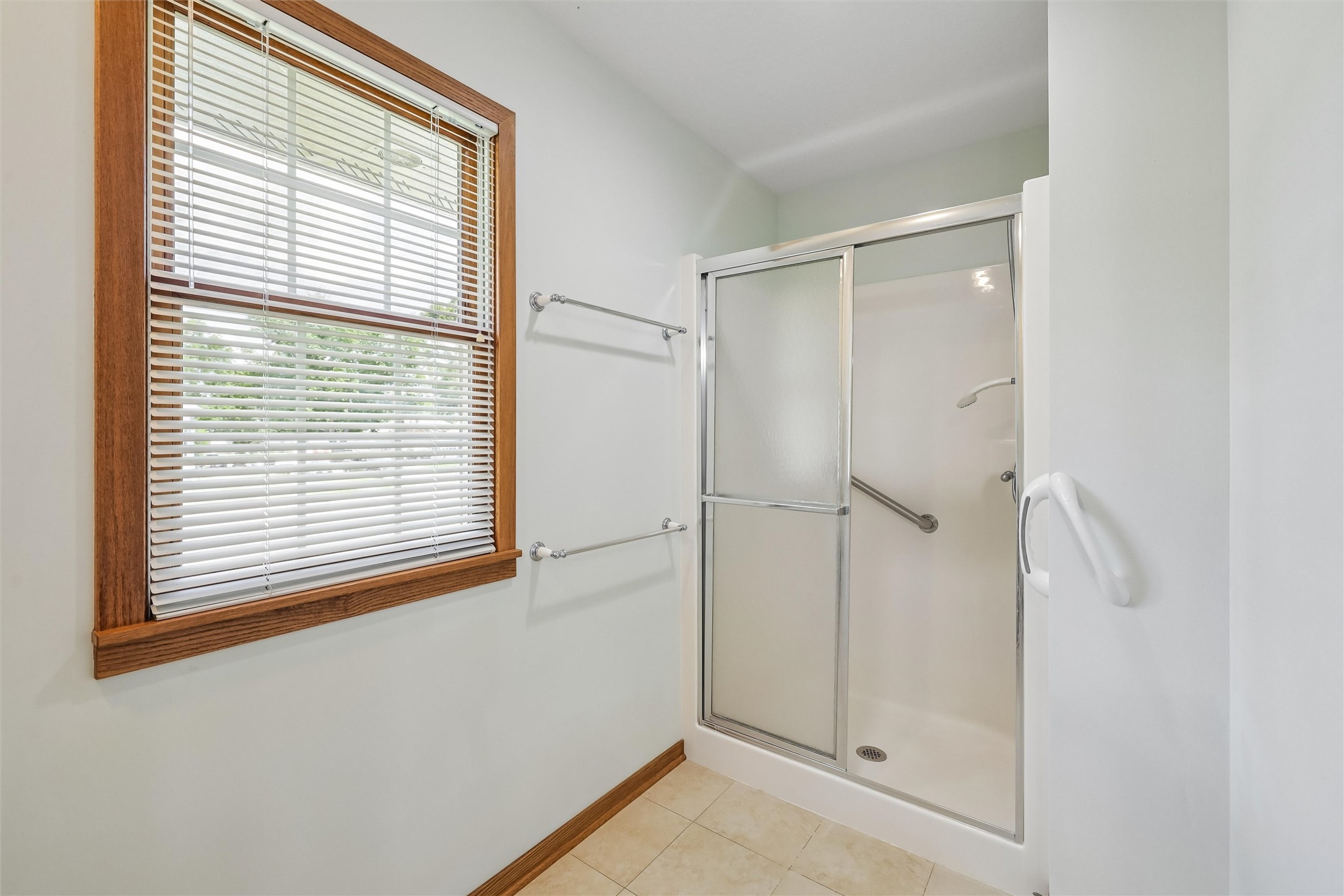 904 Cottage Street Property Photo 20
