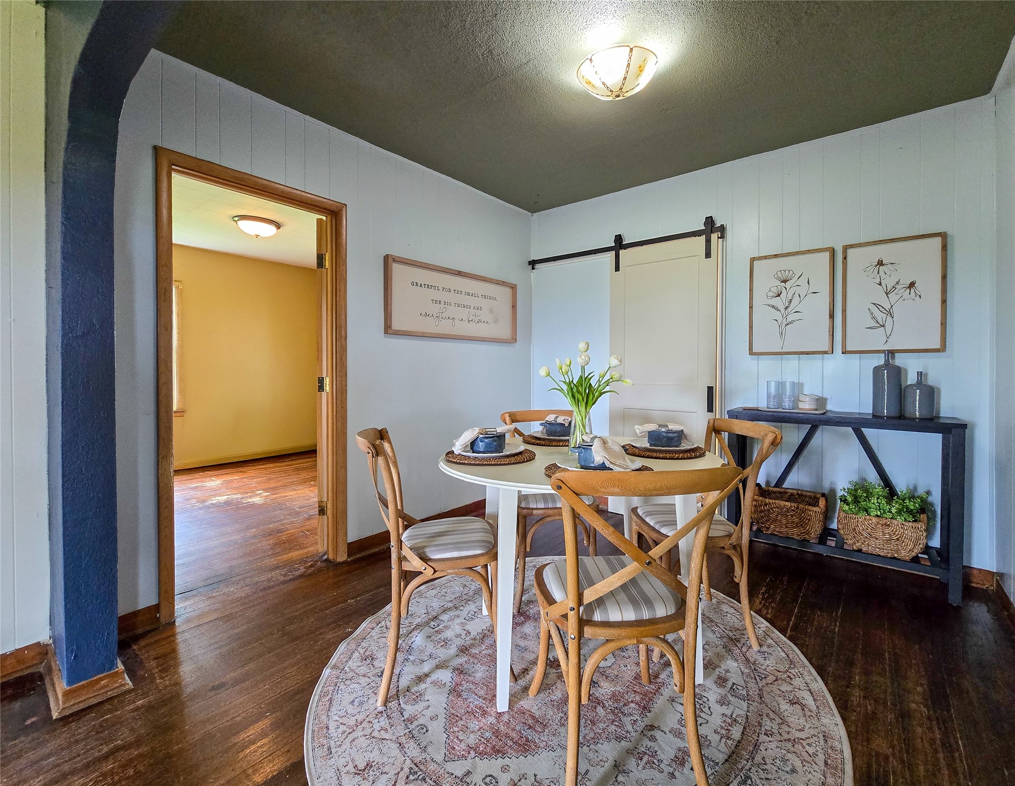 929 320th Street Property Photo 8