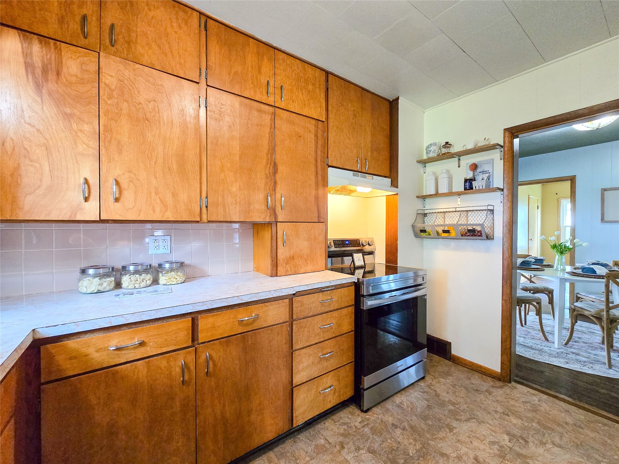 929 320th Street Property Photo 18