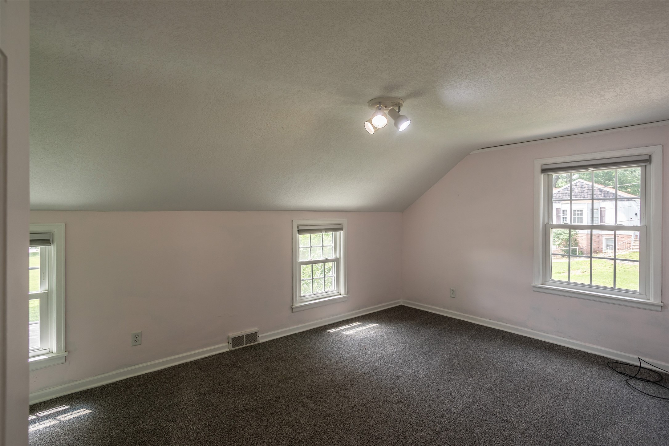 435 61st Street Property Photo 20