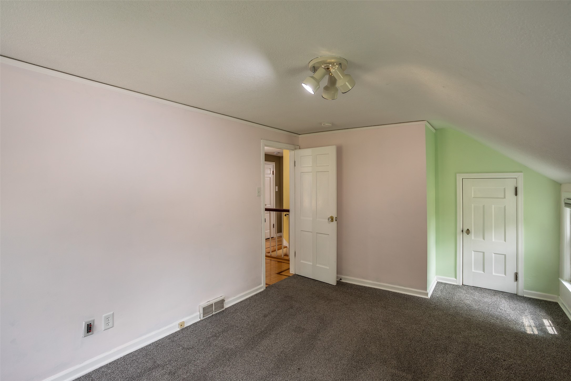 435 61st Street Property Photo 22
