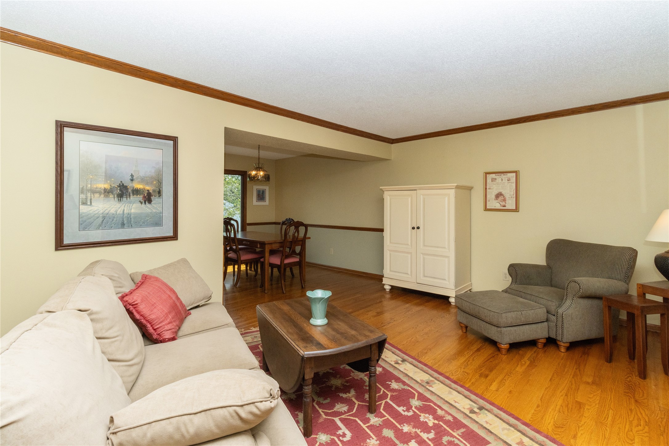 7944 Roseland Drive Property Photo 14