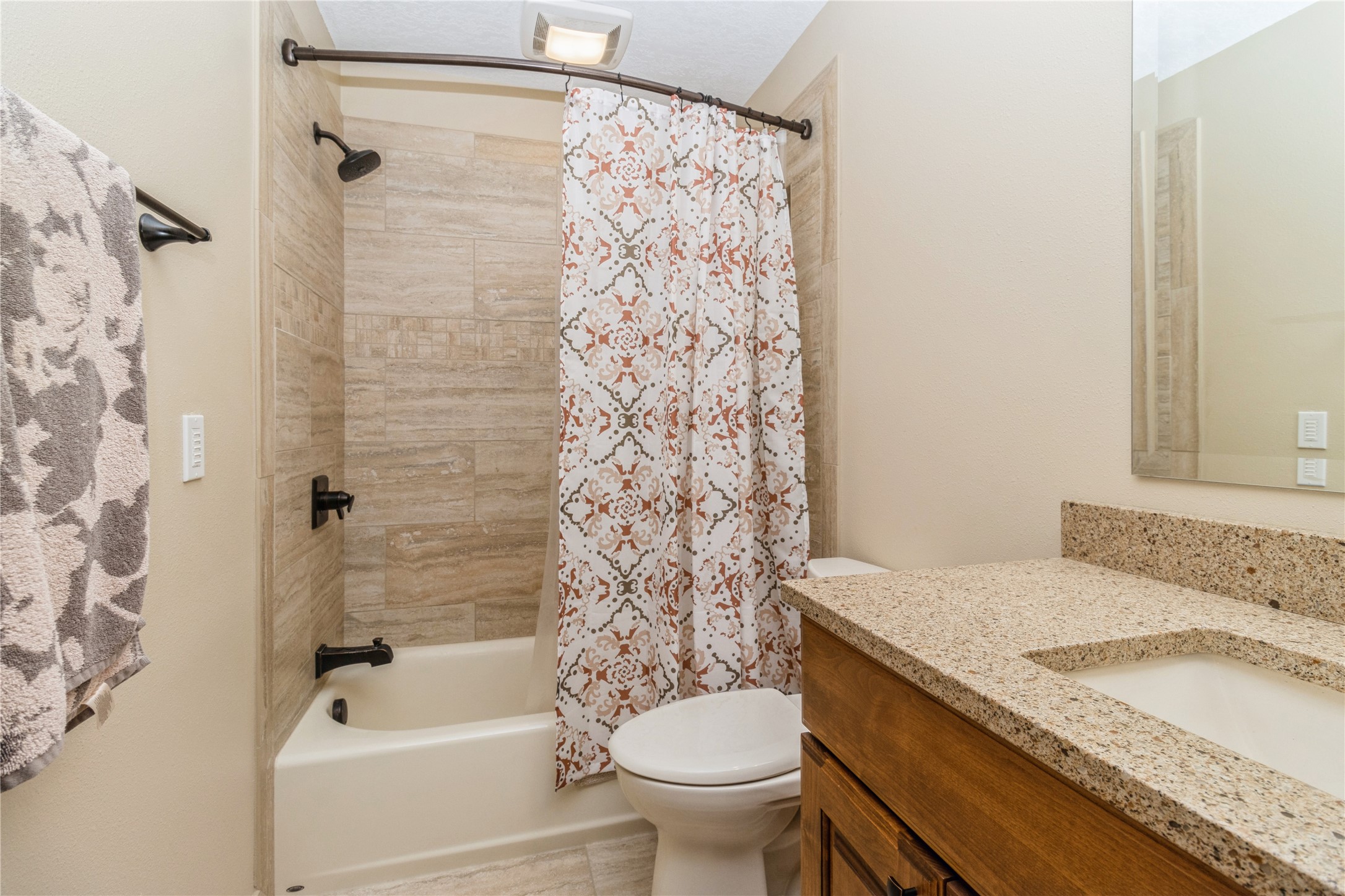 7944 Roseland Drive Property Photo 21