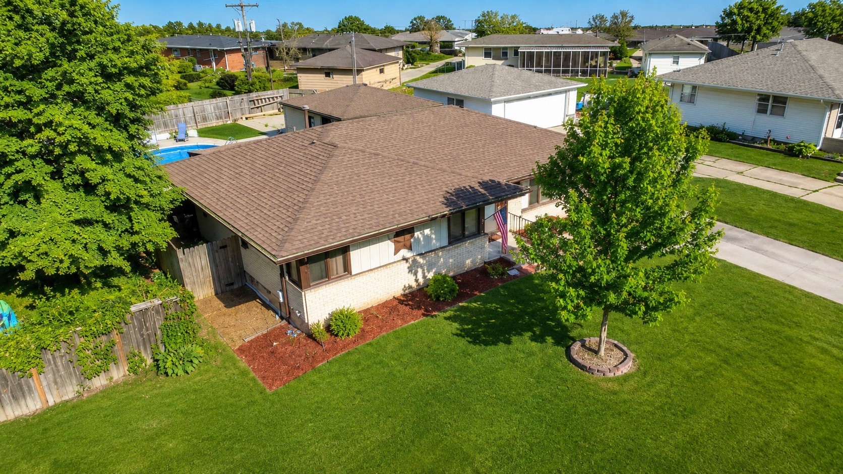 4101 33rd Street Property Photo 4