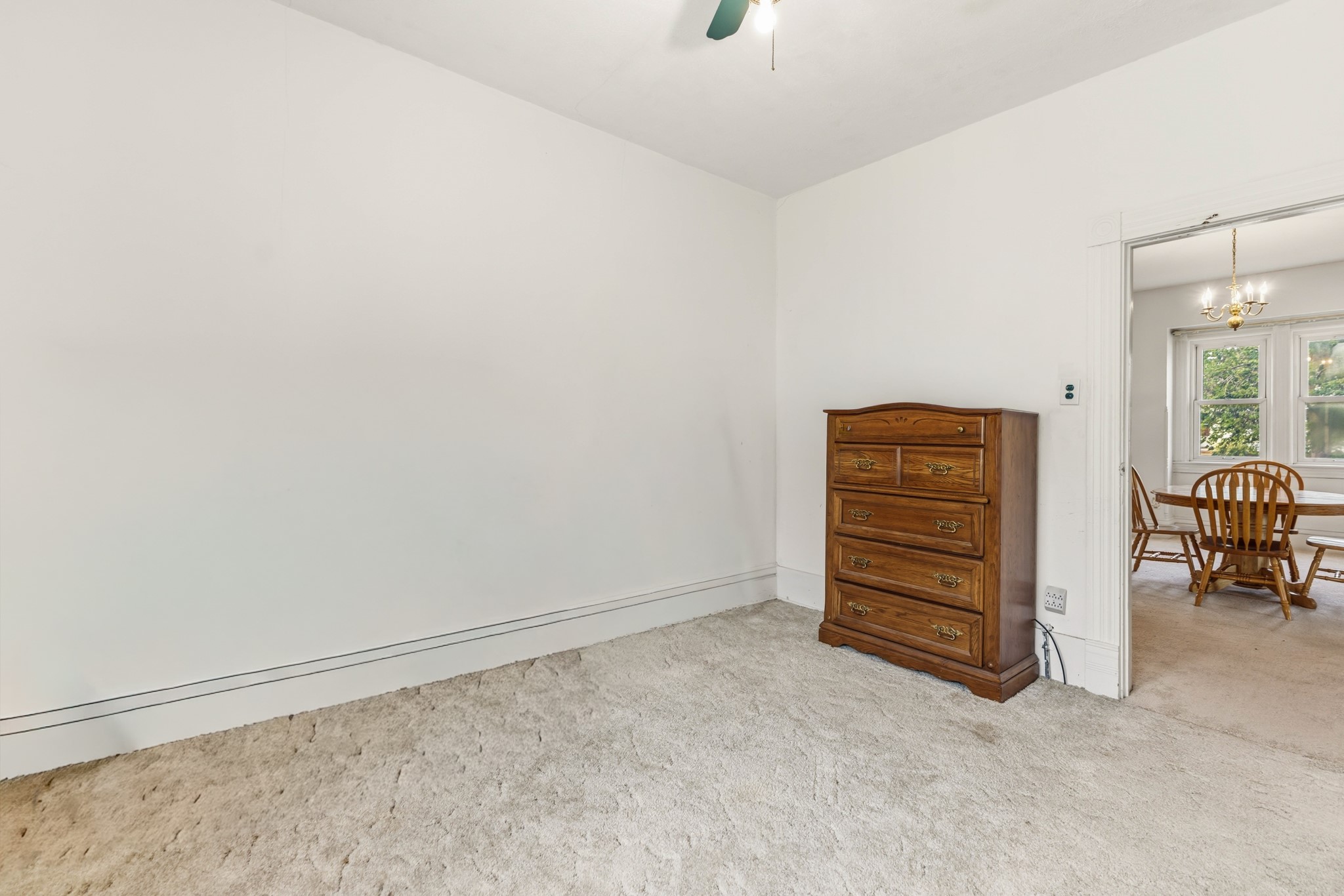 129 Linn Street Property Photo 25