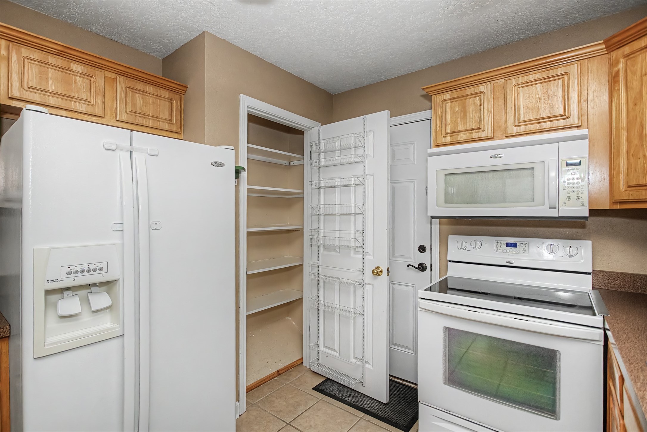 4105 Harris Street Property Photo 6