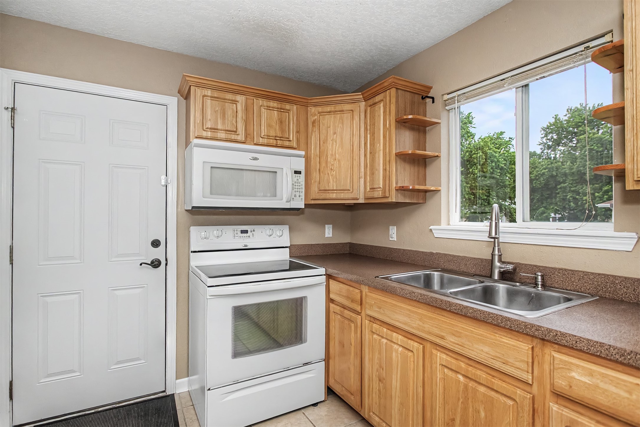 4105 Harris Street Property Photo 7