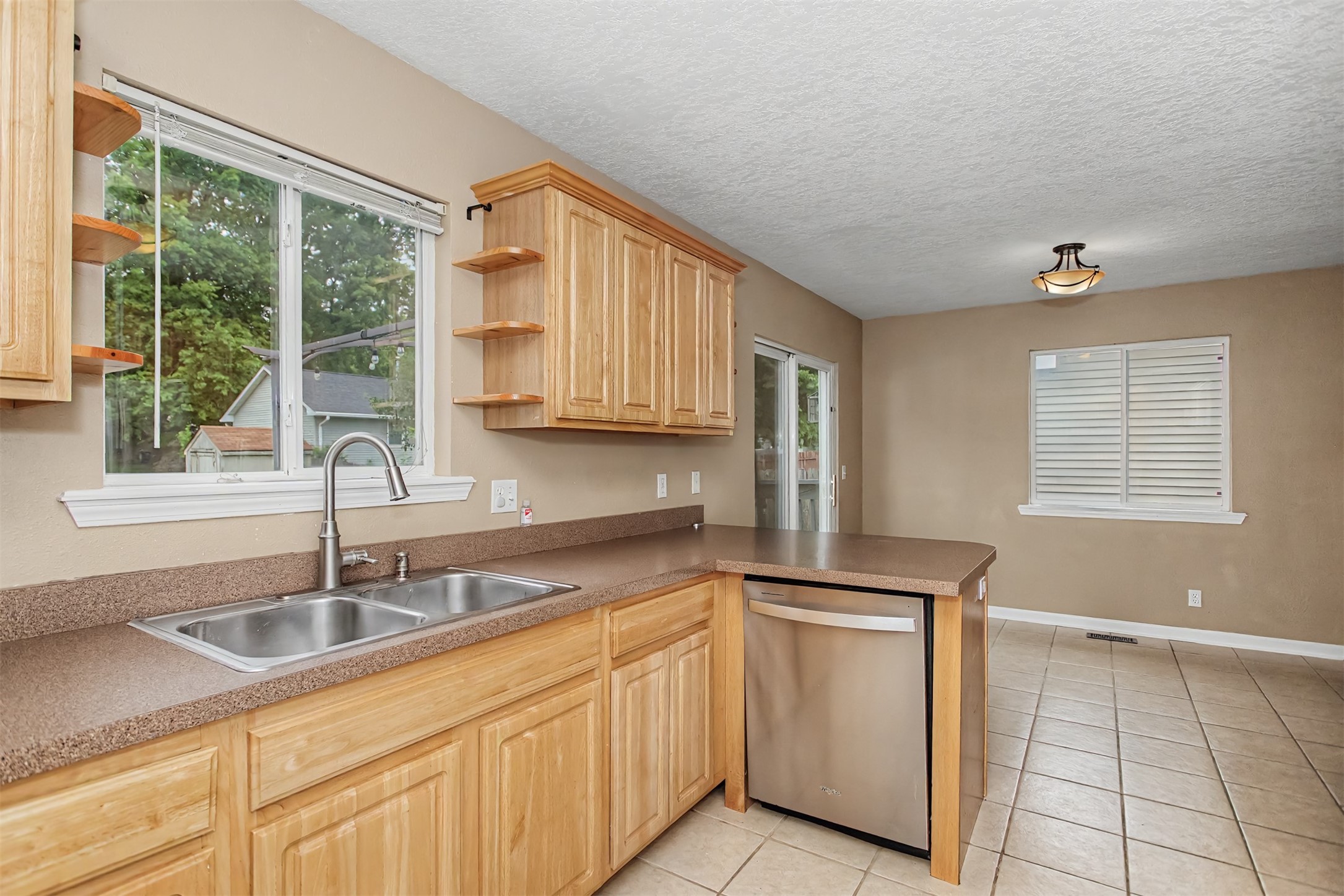 4105 Harris Street Property Photo 9