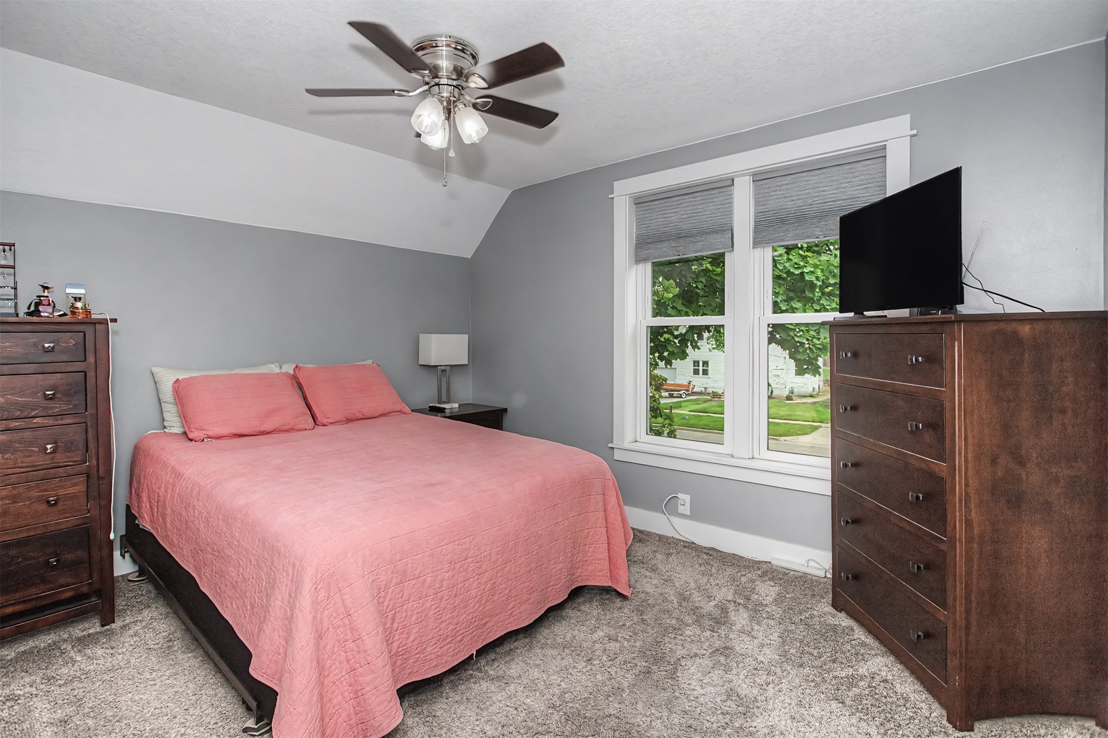 305 Monona Street Property Photo 22