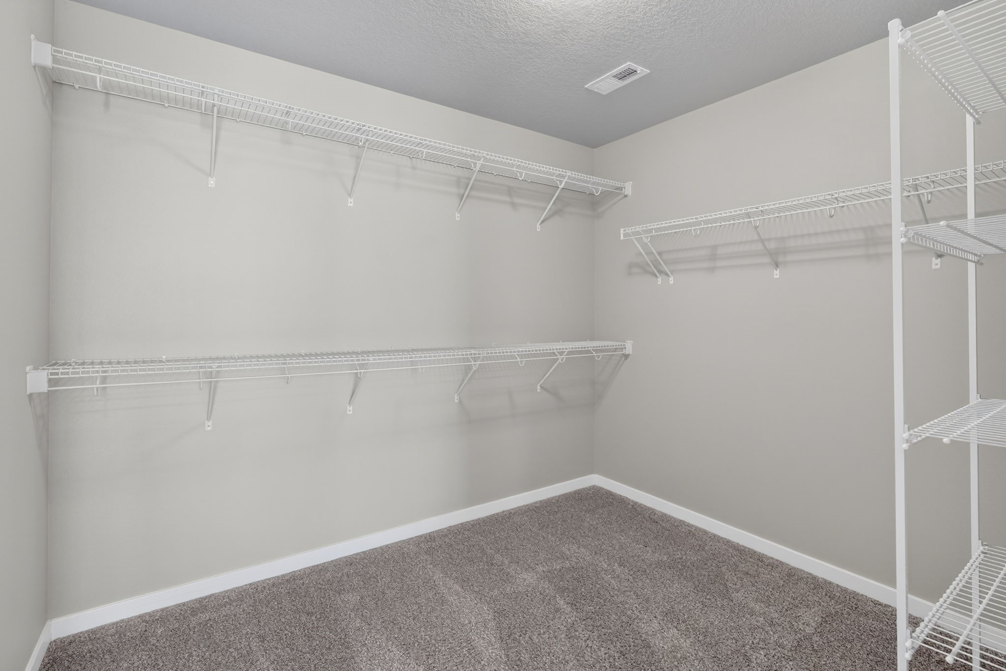 3667 Nw 165th Street Property Photo 15