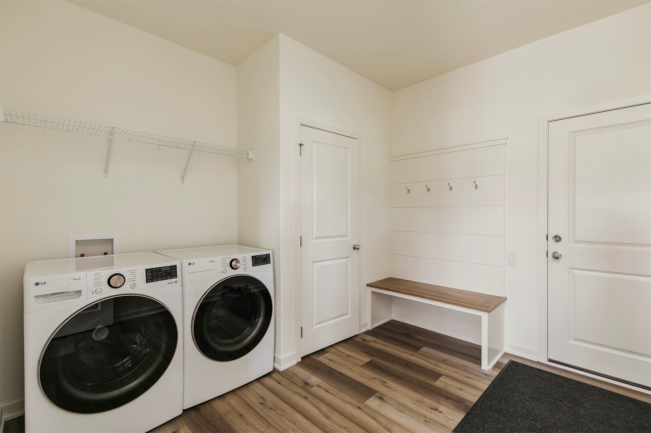 8924 Beery Place Property Photo 14