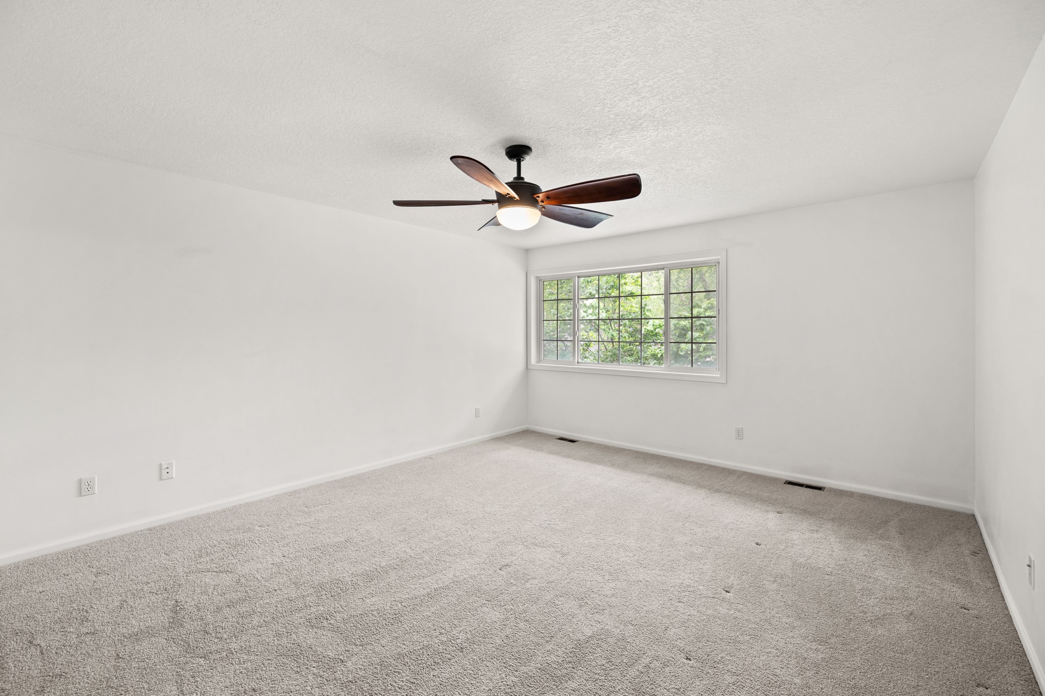 2247 Grand Avenue 7 Property Photo 12