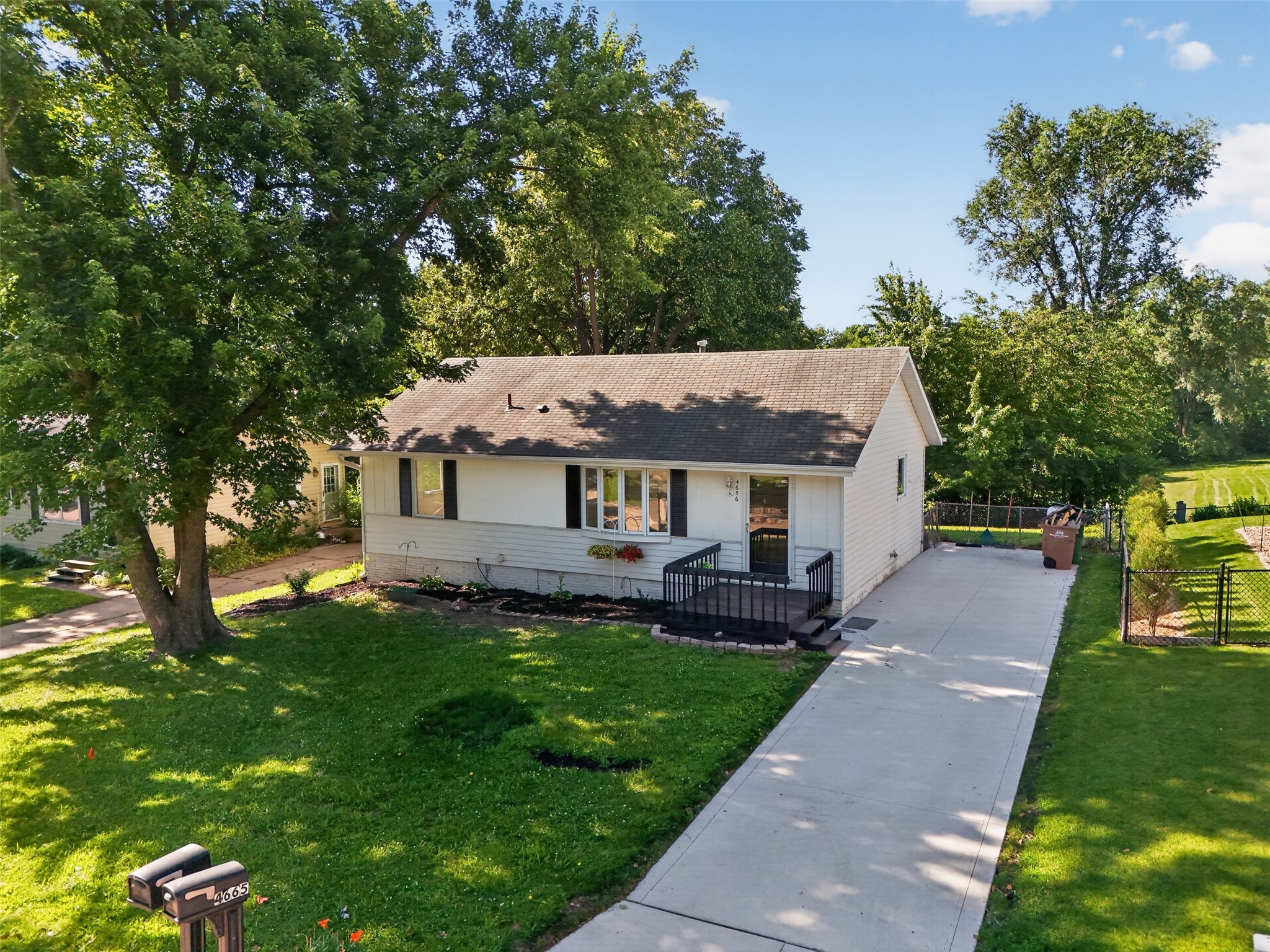 4656 Hyperion Drive Property Photo 21