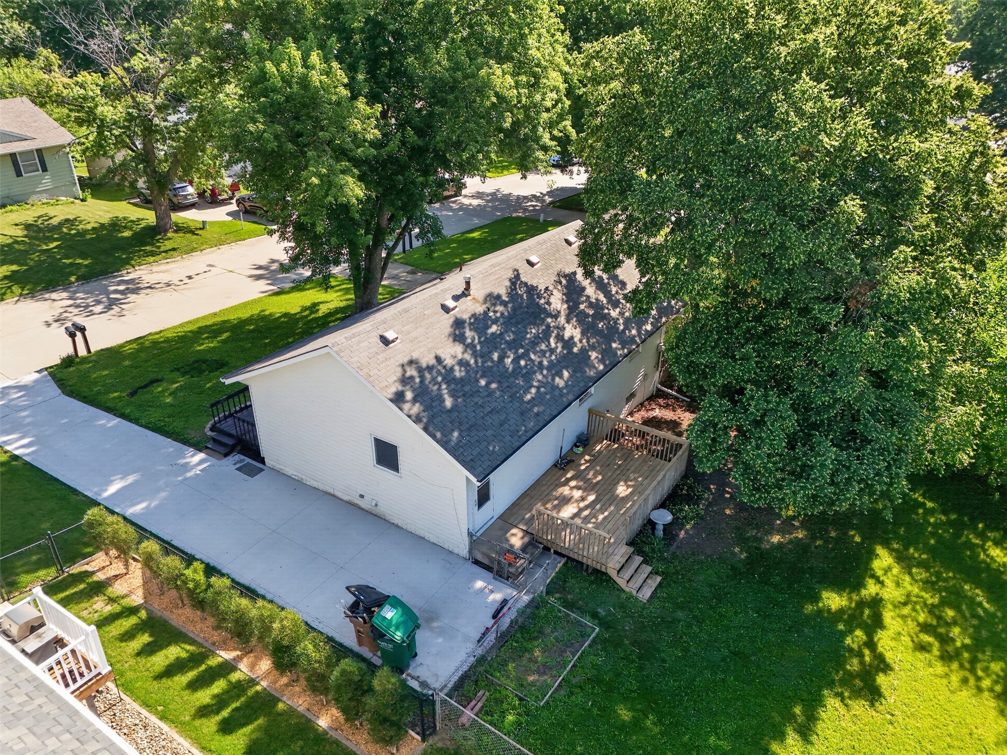 4656 Hyperion Drive Property Photo 22