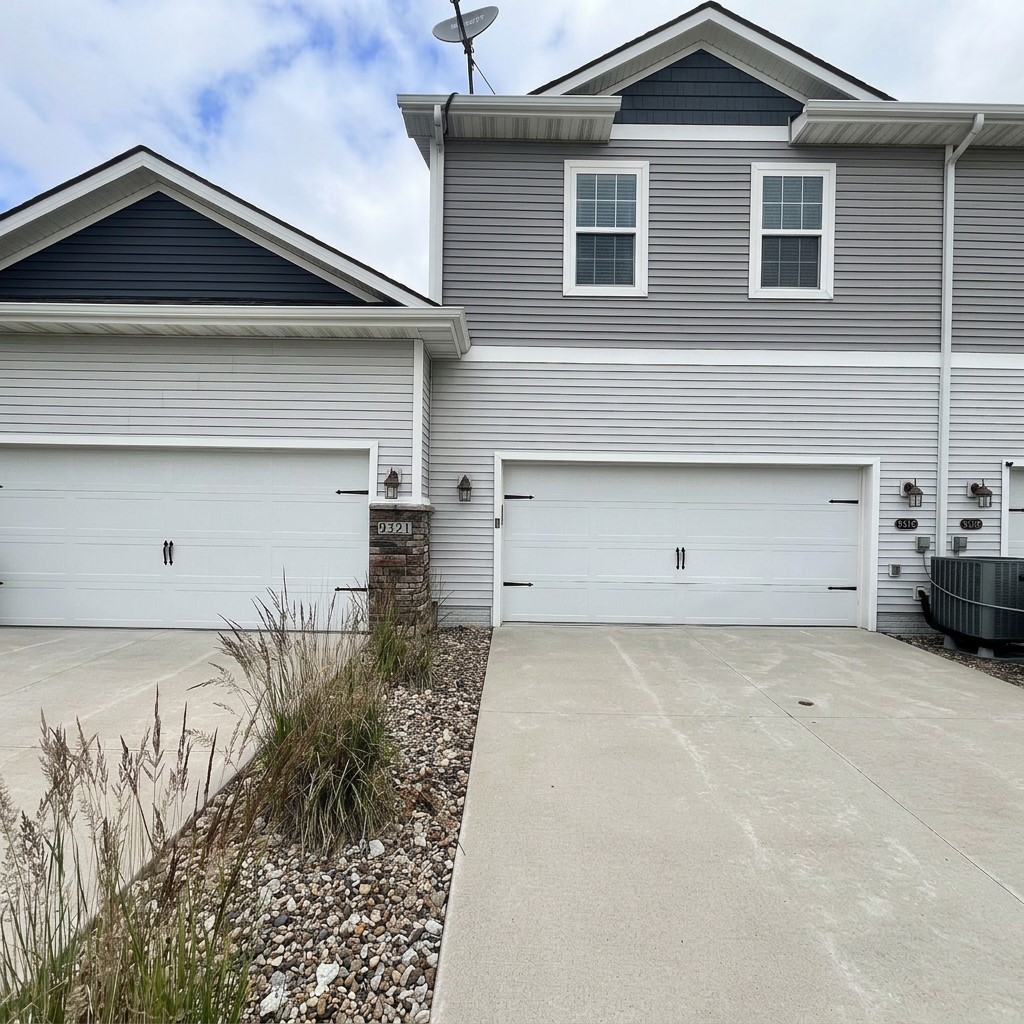 9315 Primo Lane Property Photo 3