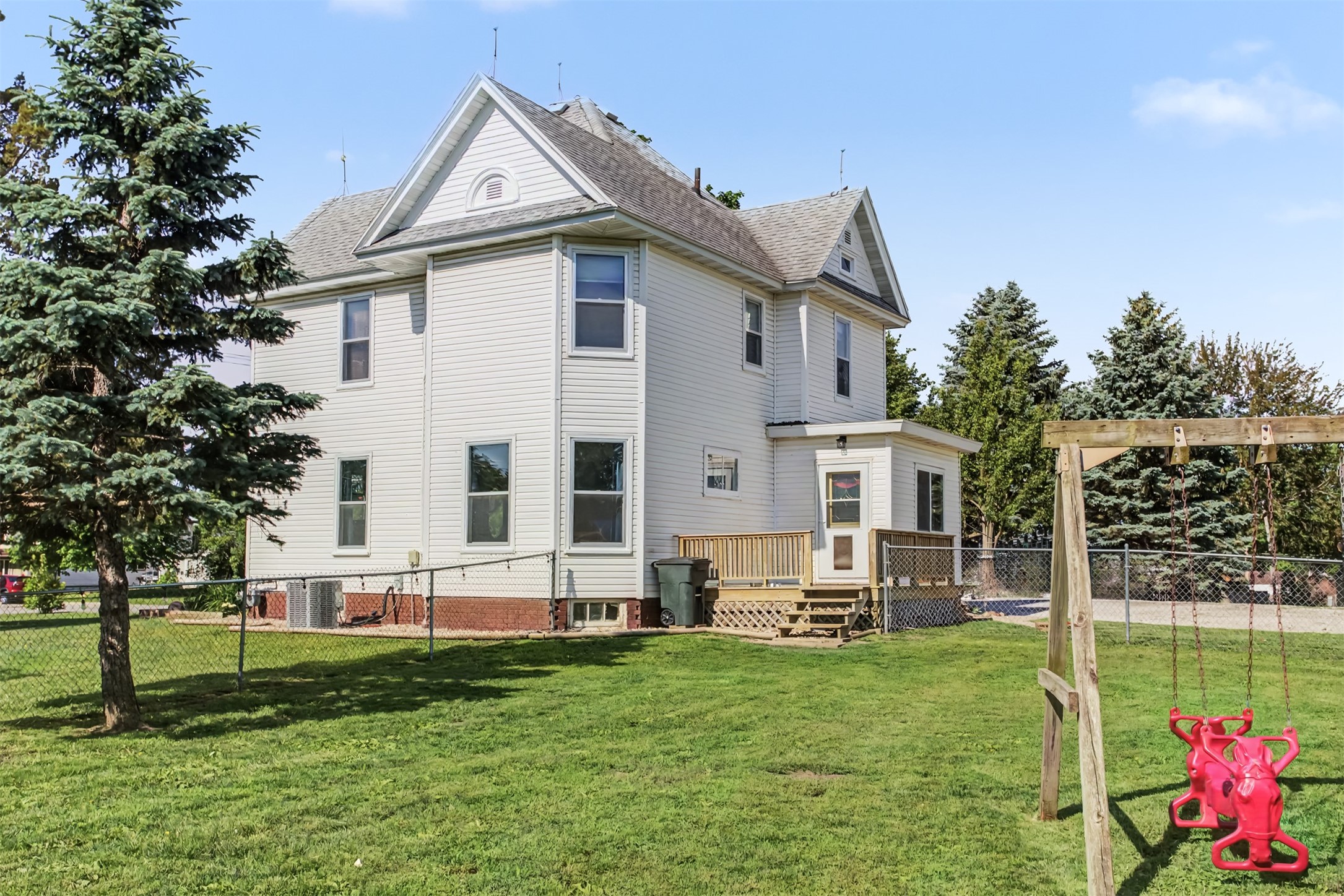 1003 22nd Street Property Photo 5