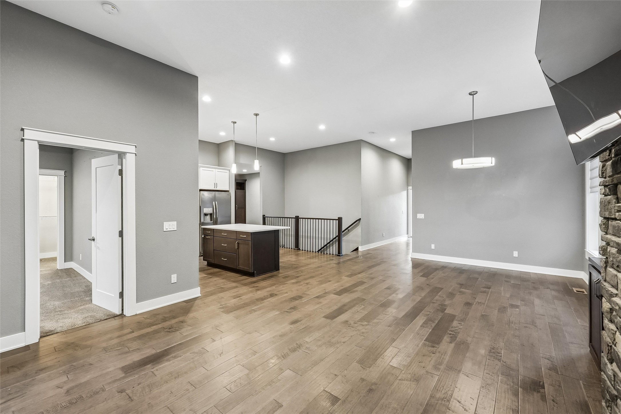 905 Chinook Way Property Photo 4