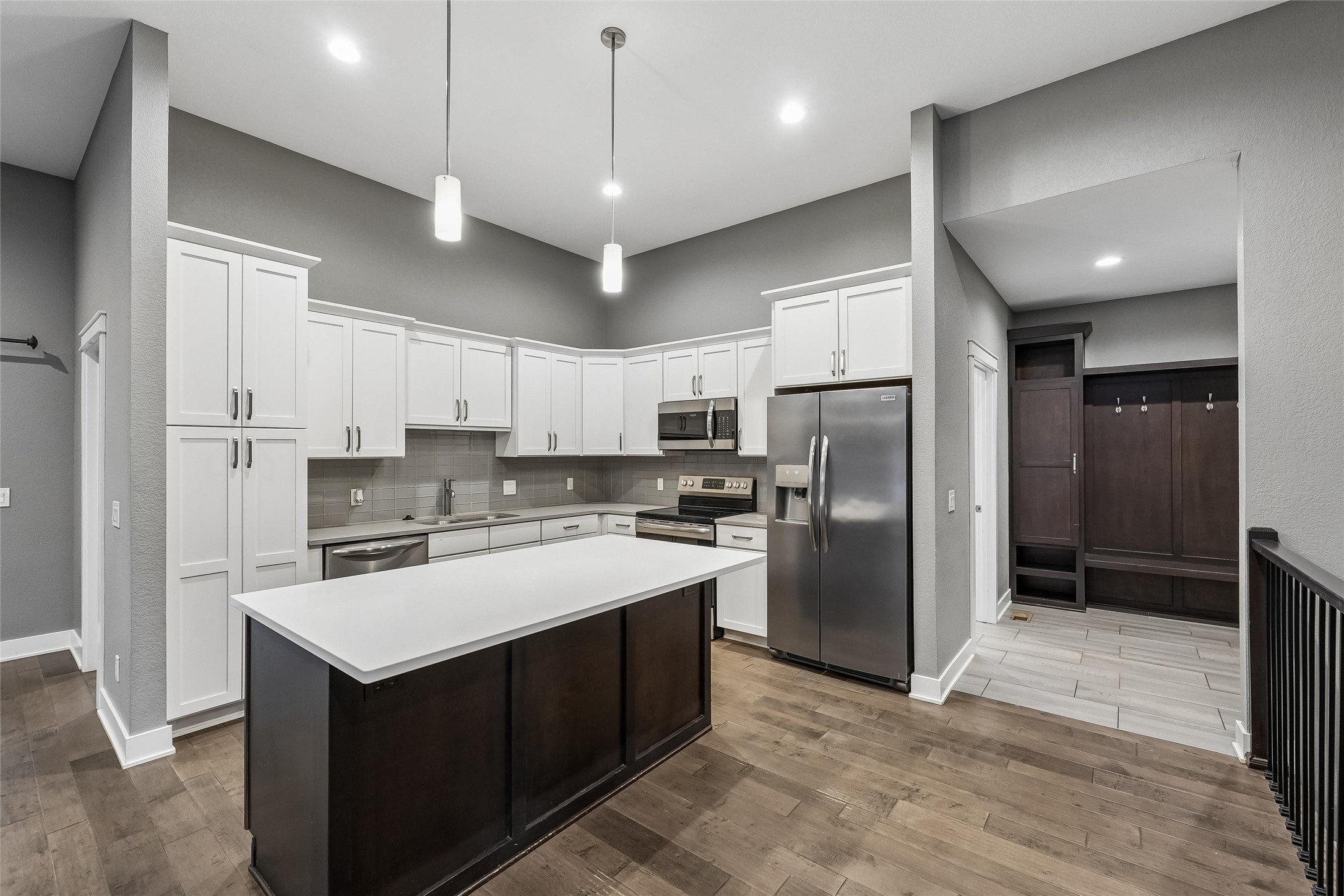 905 Chinook Way Property Photo 10