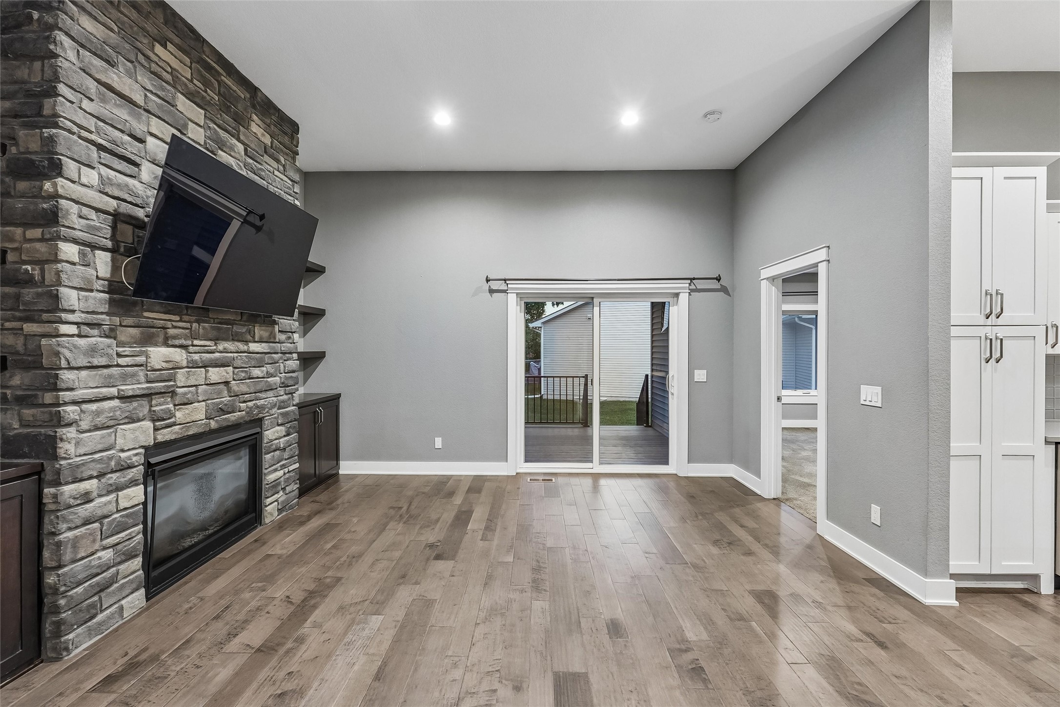905 Chinook Way Property Photo 11